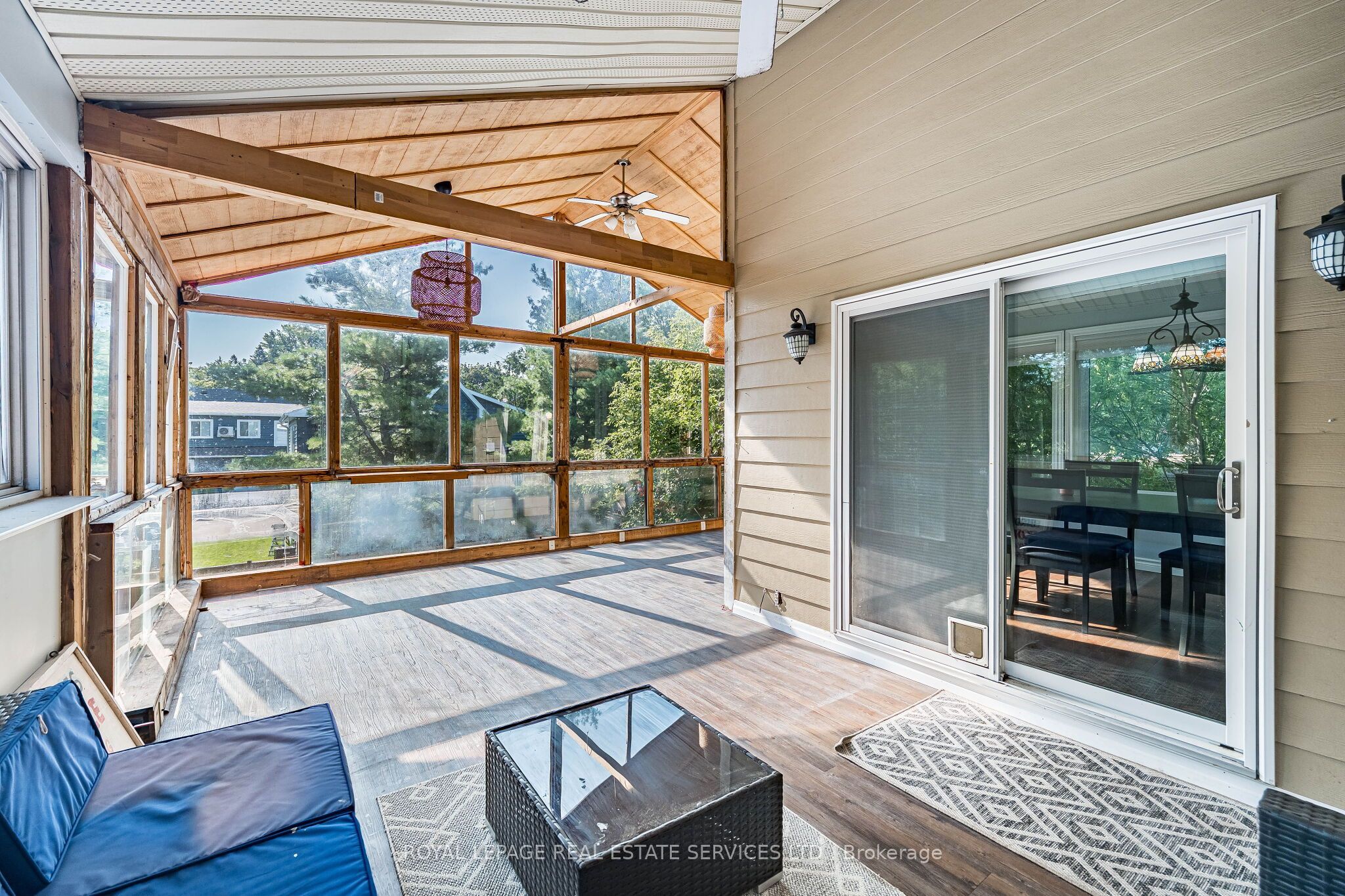 100 Essa Road Property Photo 28