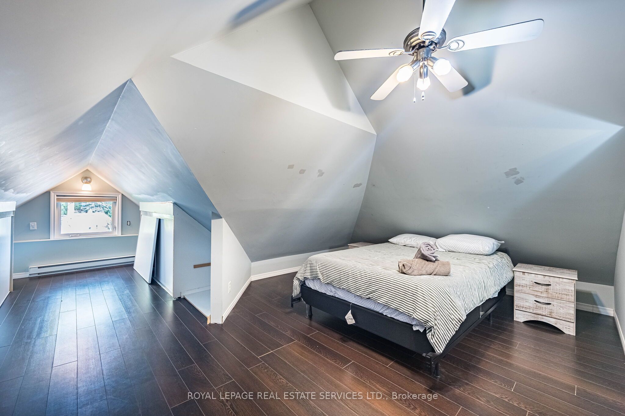 100 Essa Road Property Photo 40