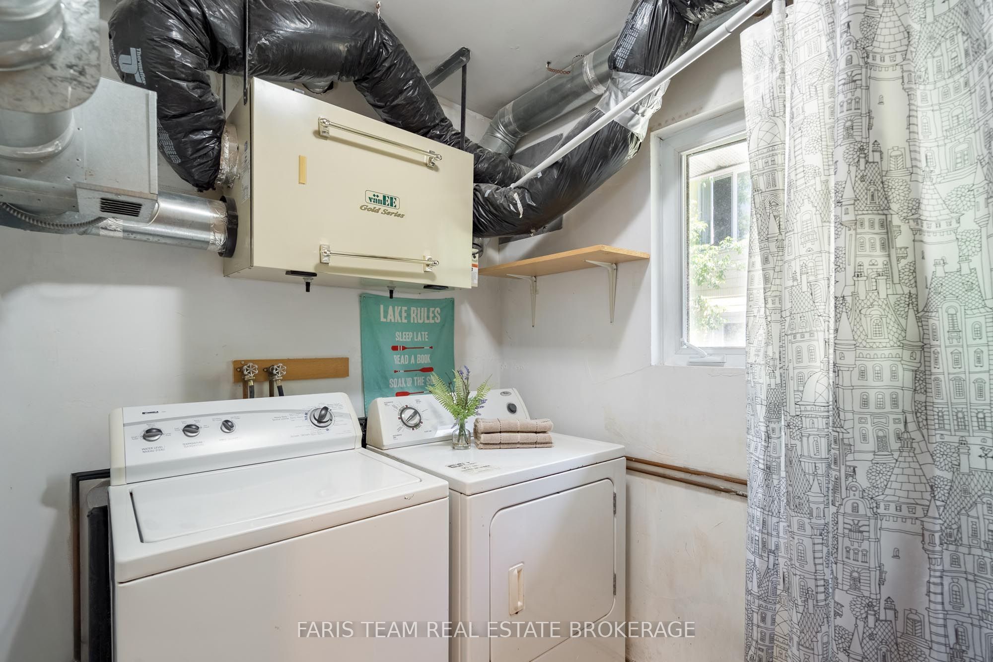 4654 Iron Bridge Lane Property Photo 22