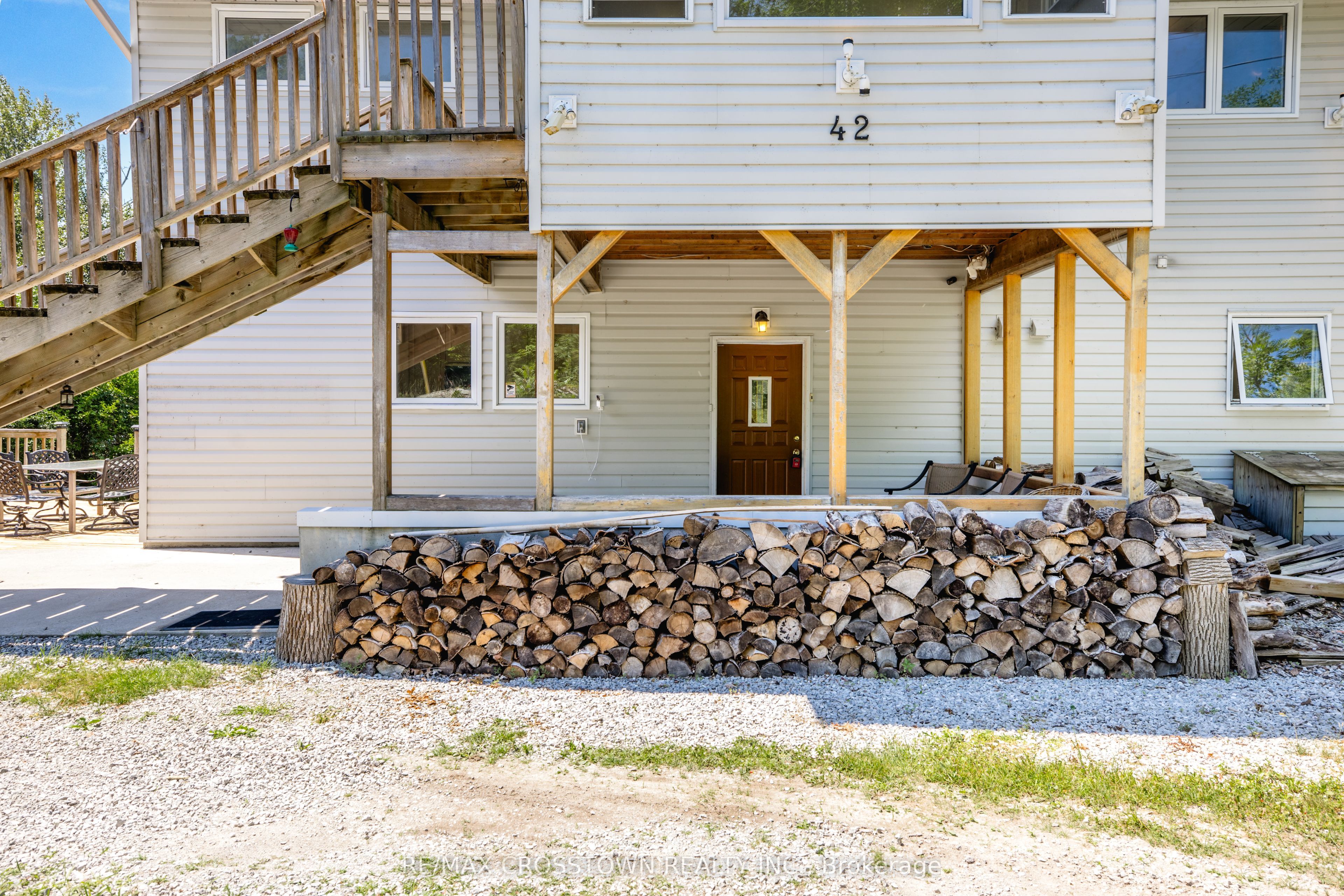 42 Bluff Point Road Property Photo 6
