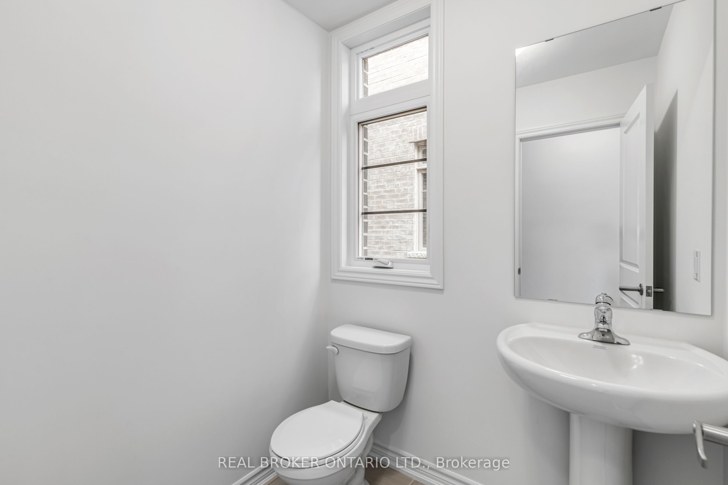 8 Daisy Street Property Photo 3