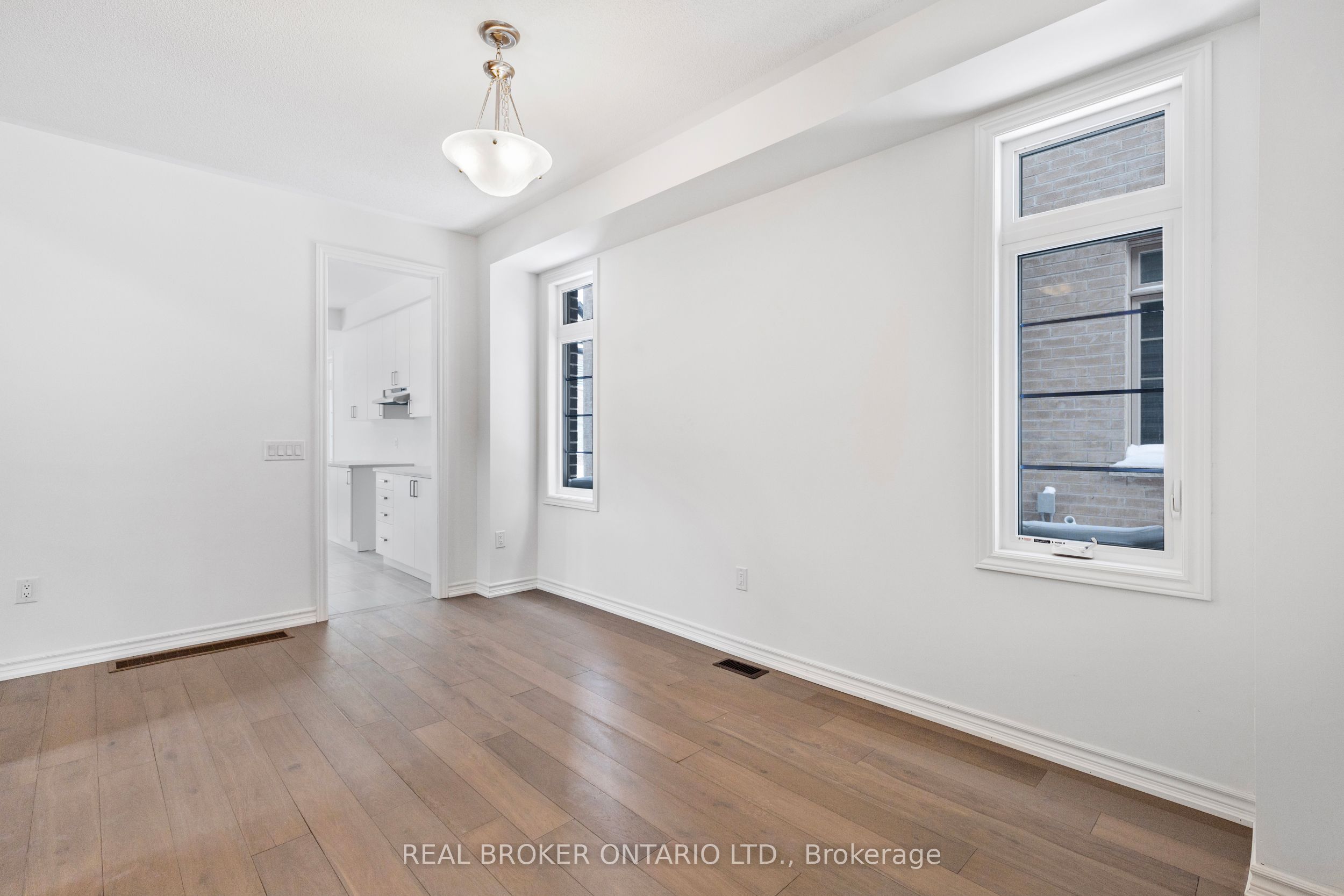 8 Daisy Street Property Photo 16