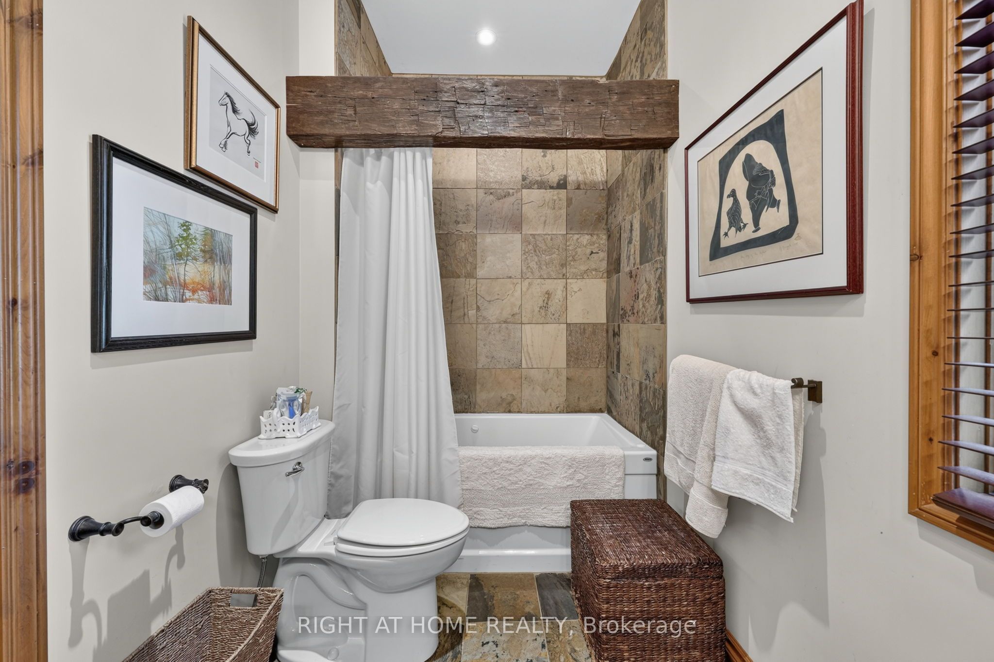 1284 Rumney Road Property Photo 15