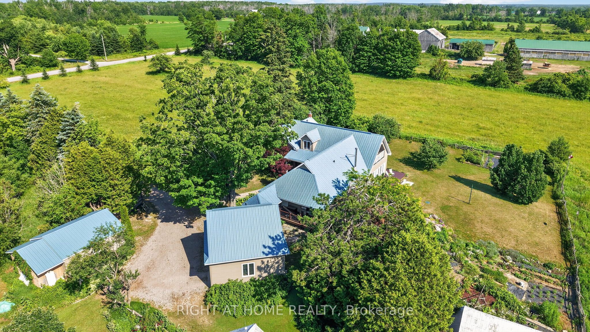1284 Rumney Road Property Photo 25