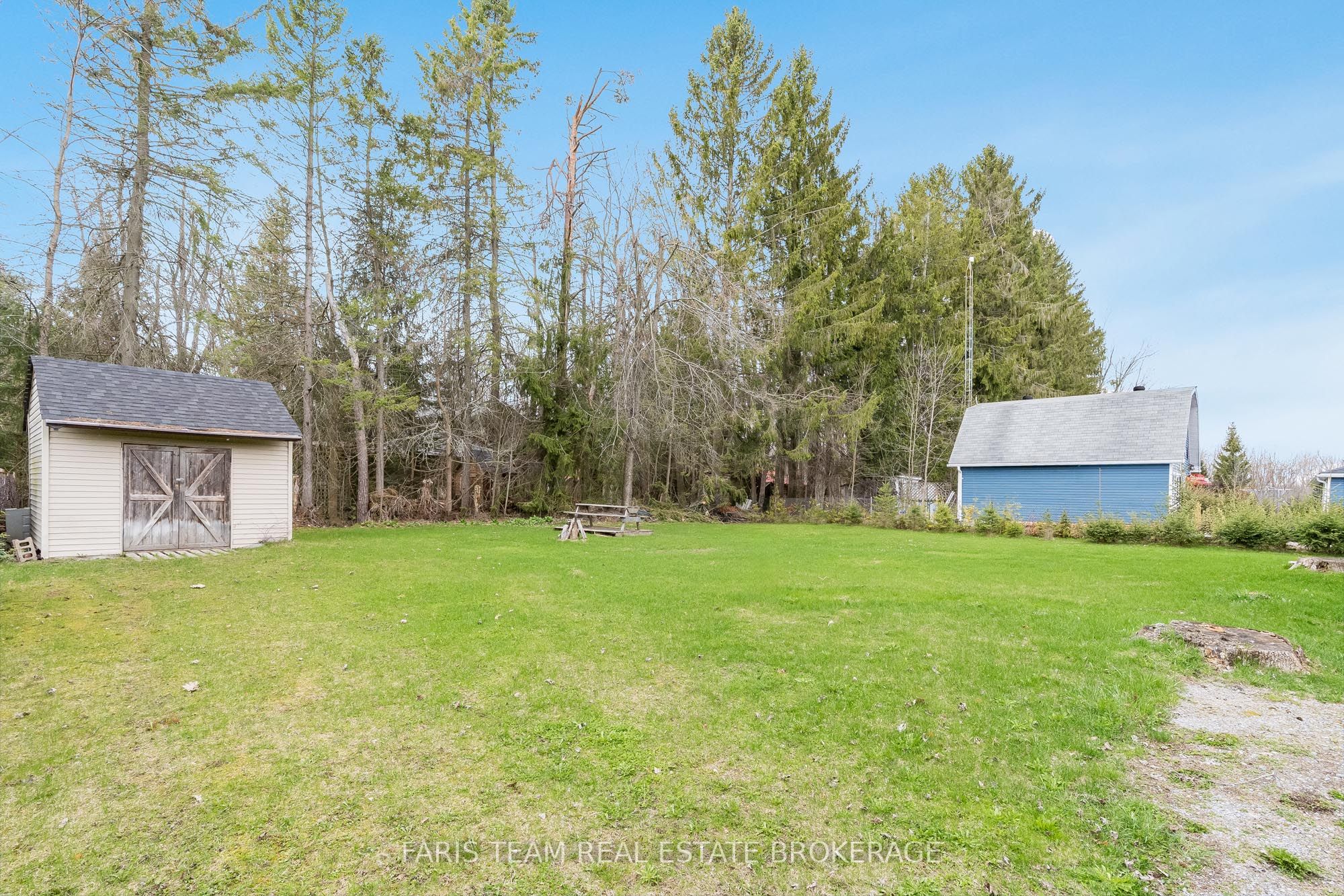 3554 John Street Property Photo 28