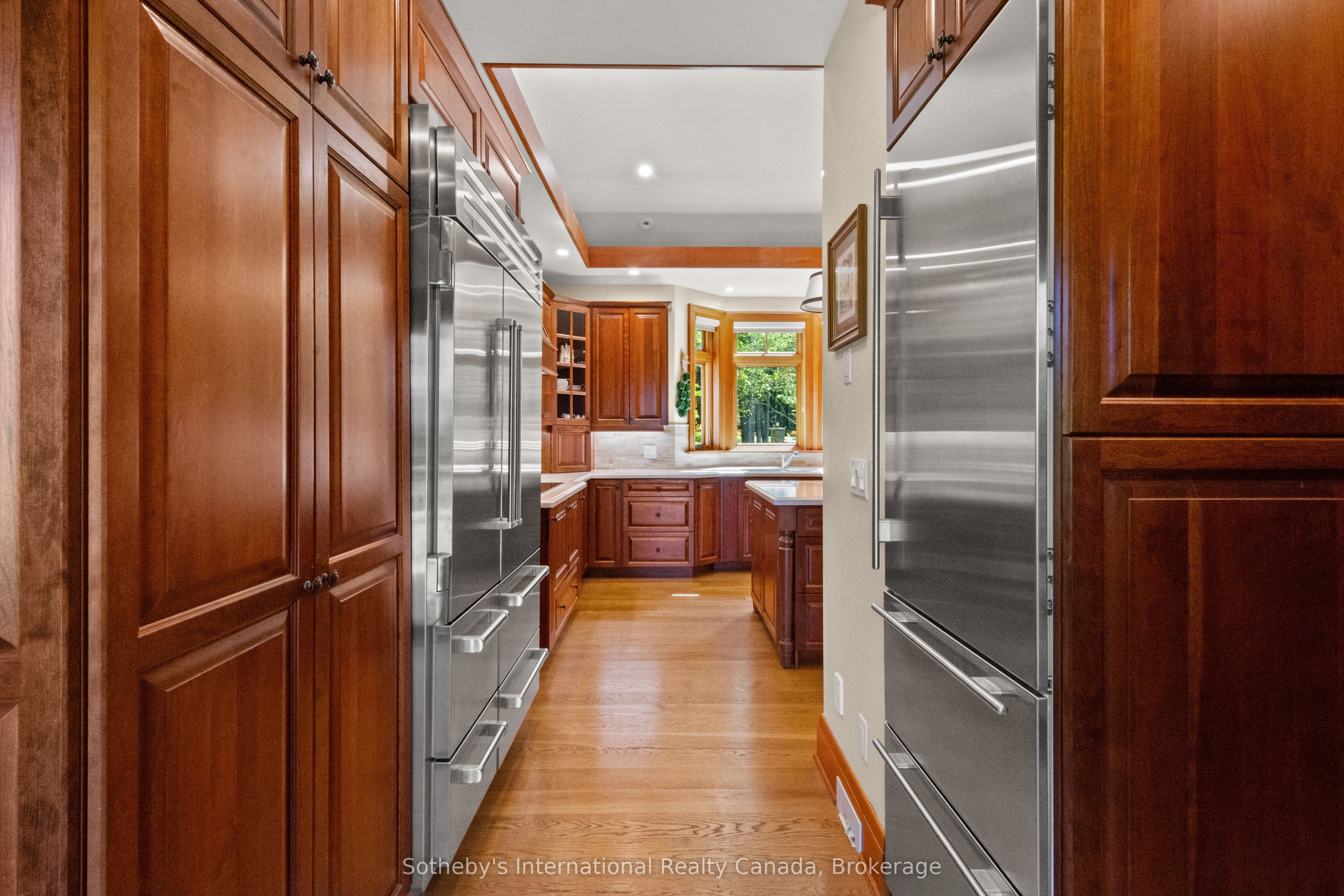 250 Gordon Drive Property Photo 26