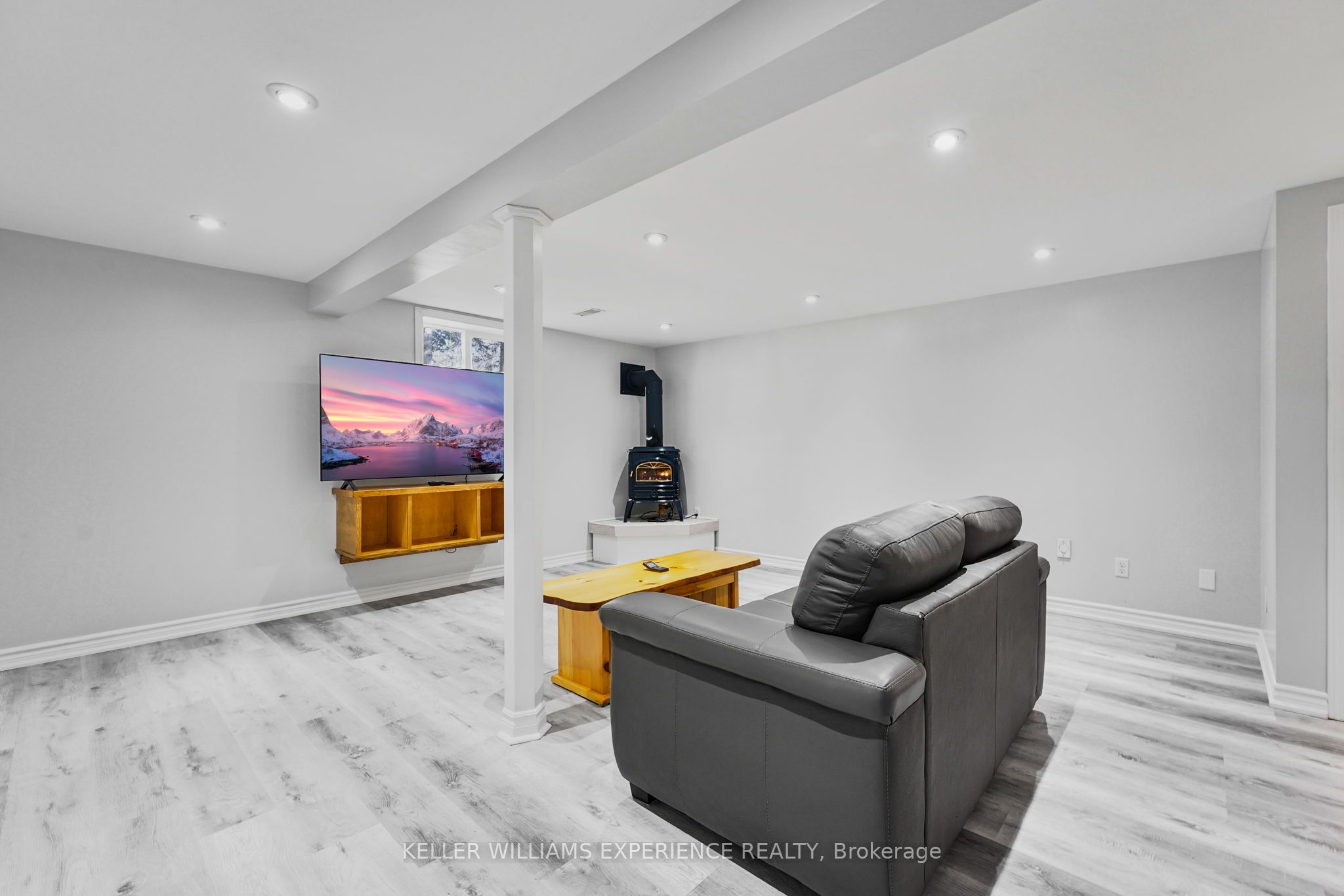 25 Lamers Crescent Property Photo 27