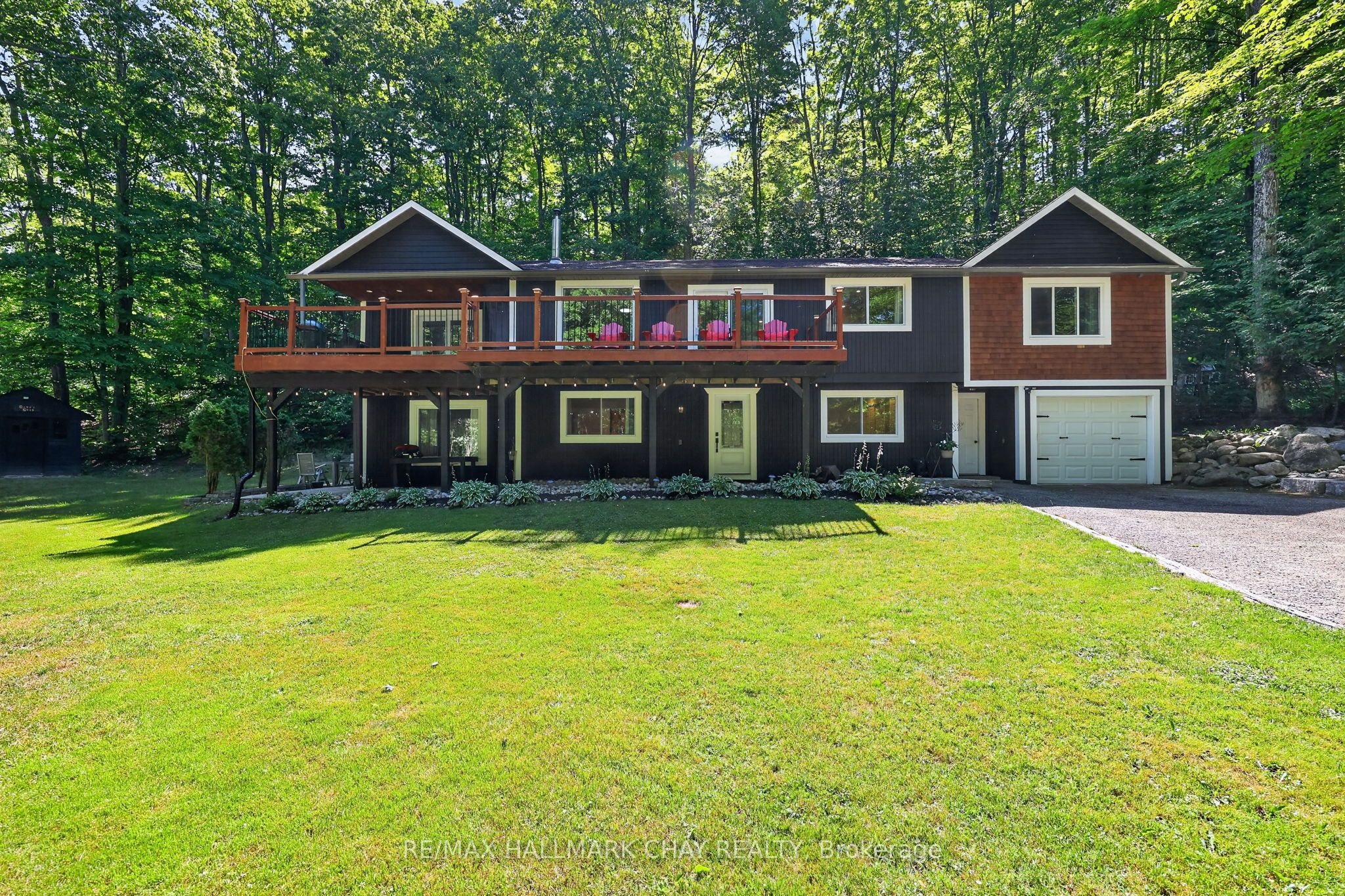 23 Algonquin Trail Property Photo 1