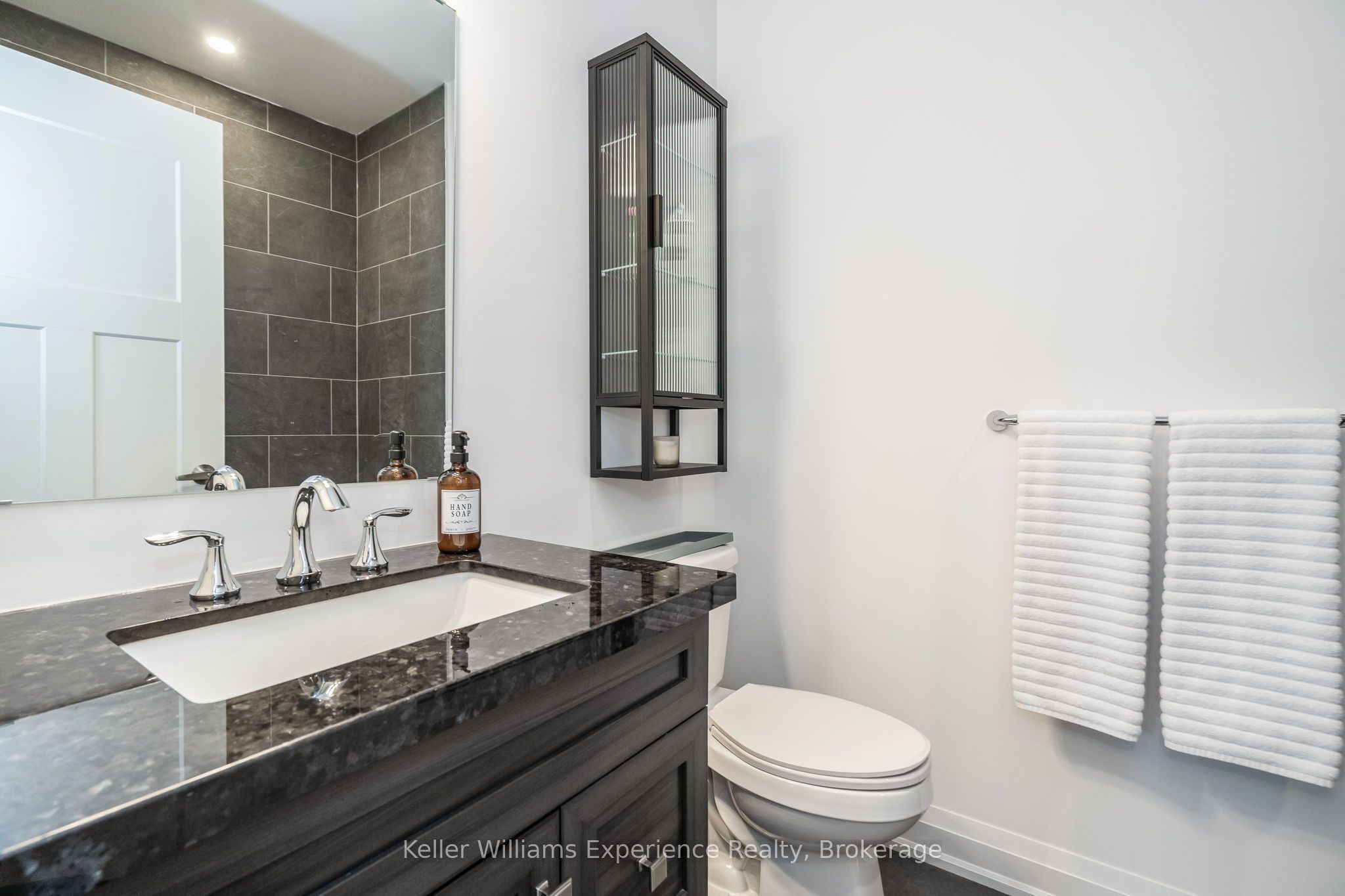 24 Danielle Crescent Property Photo 17