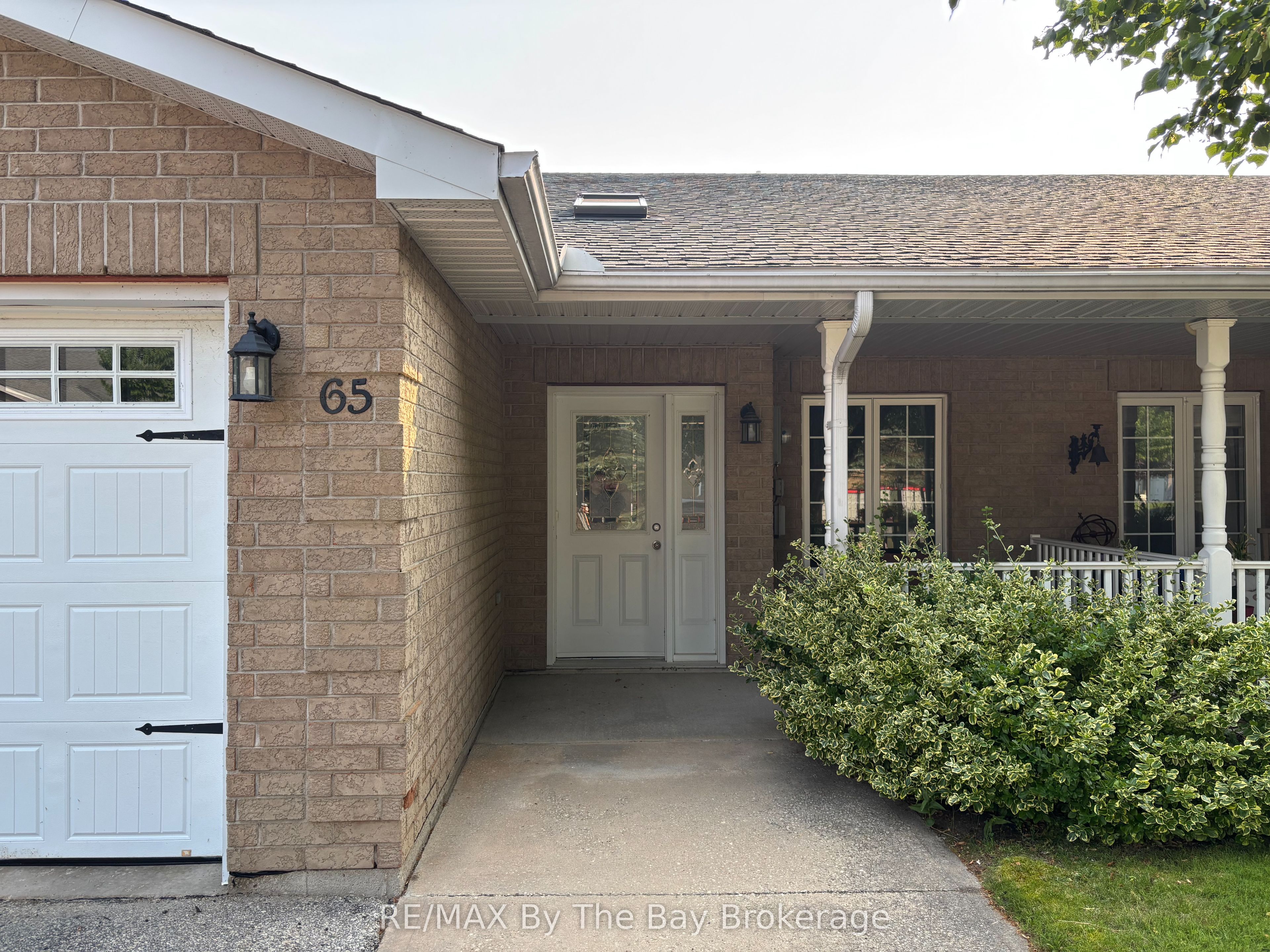 65 Meadow Lane Property Photo 3
