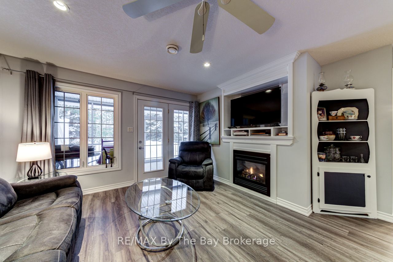 65 Meadow Lane Property Photo 5