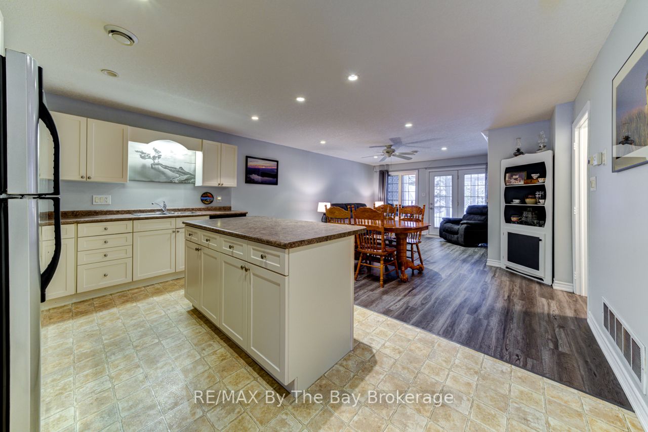 65 Meadow Lane Property Photo 7