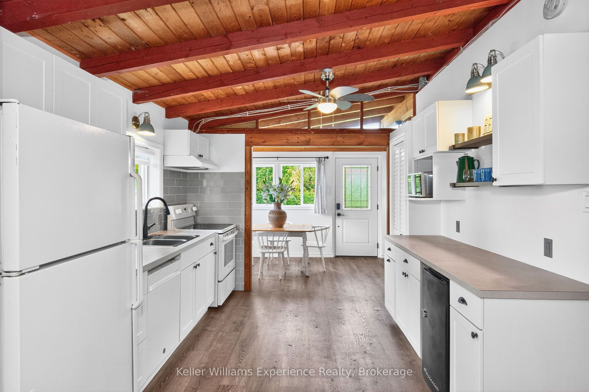 681 Mcmurtry Road Property Photo 7