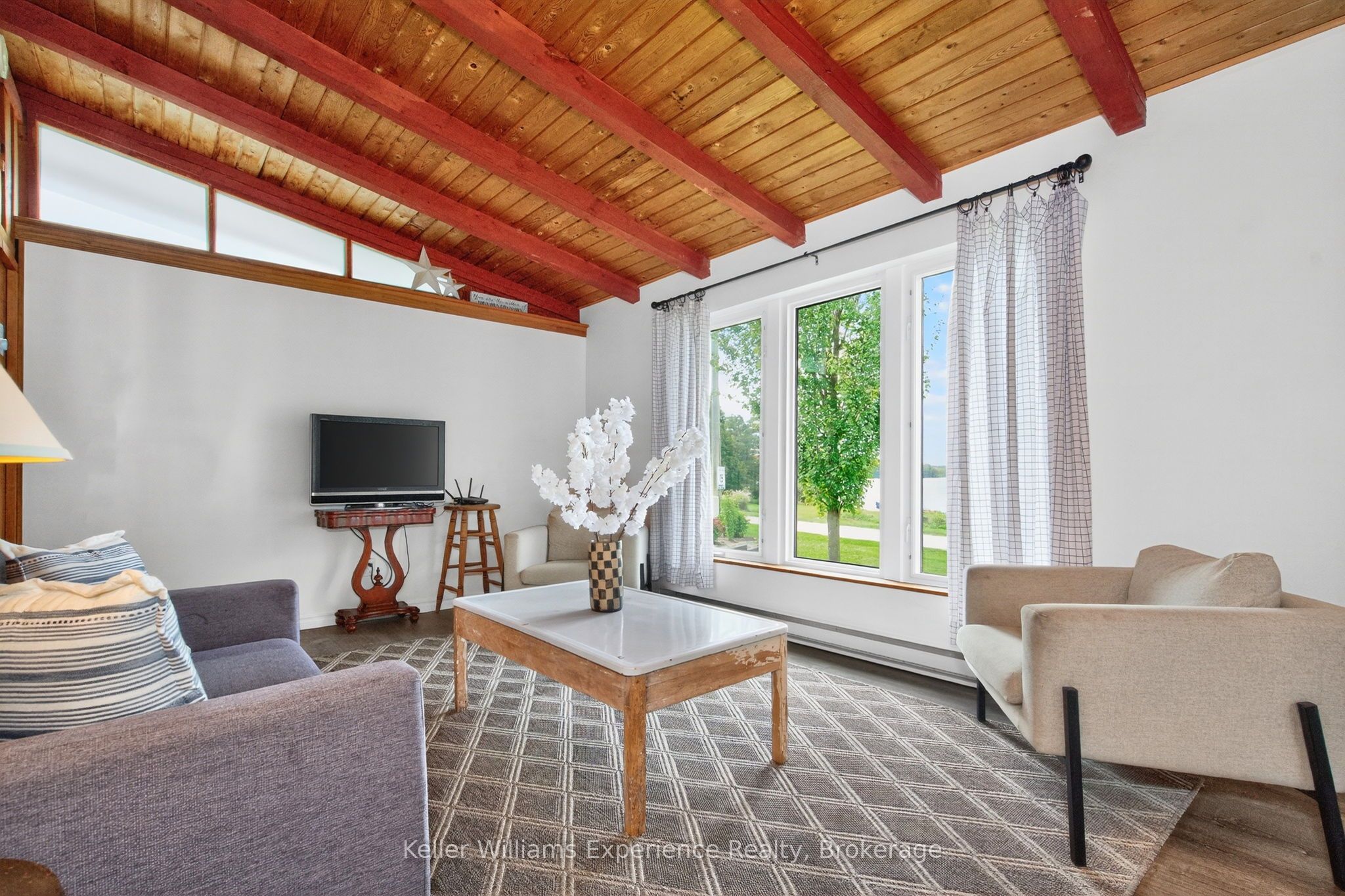 681 Mcmurtry Road Property Photo 19