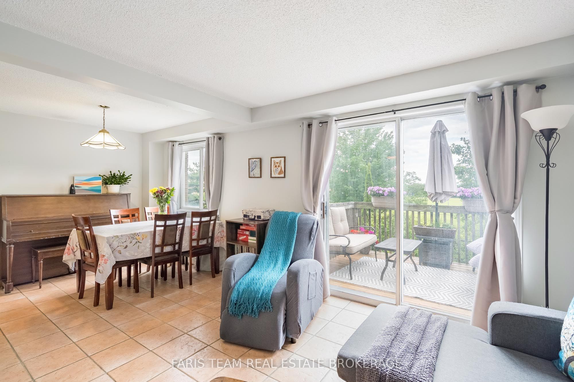361 Galloway Boulevard Property Photo 15