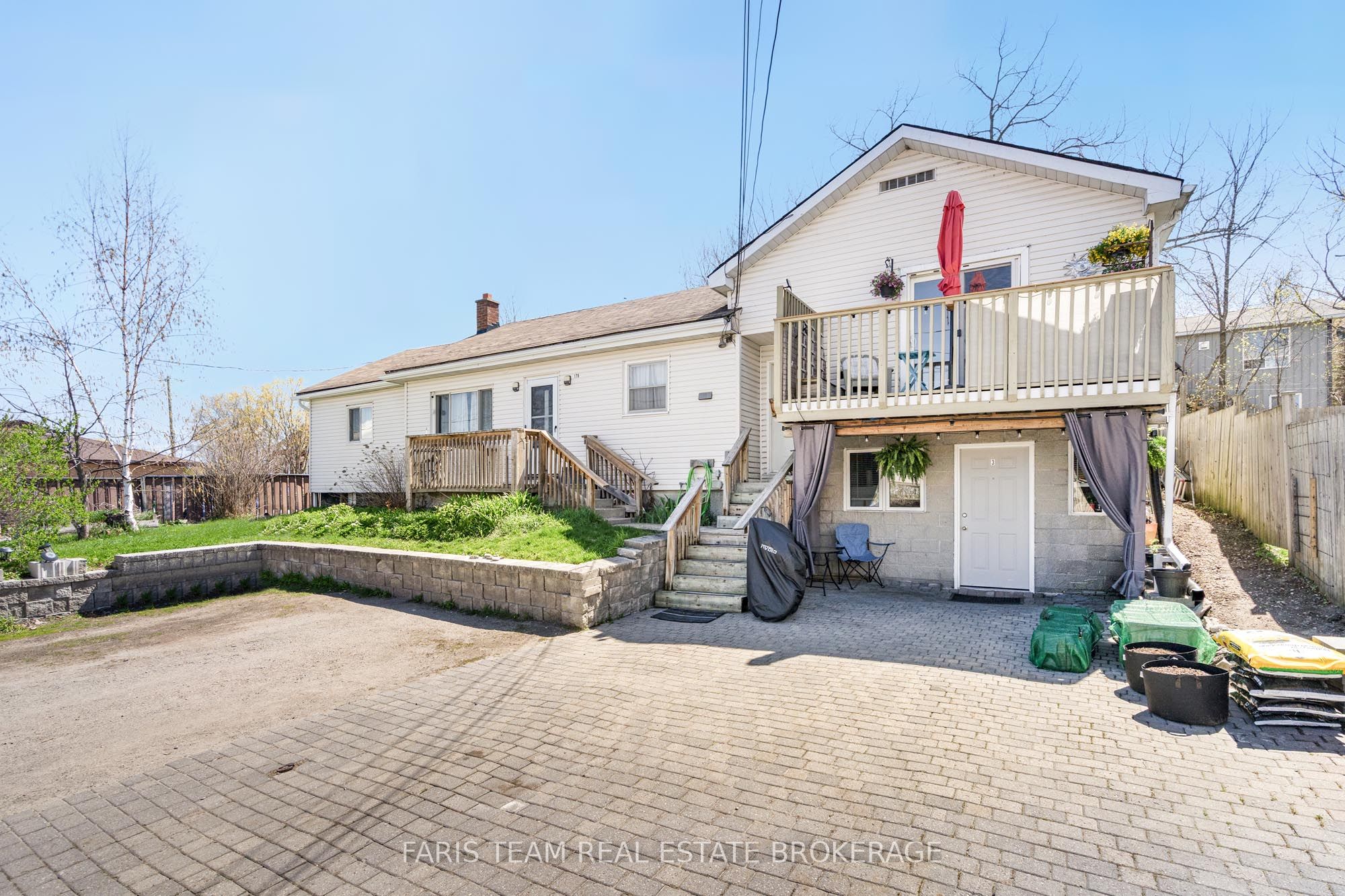179 John Street Property Photo 2