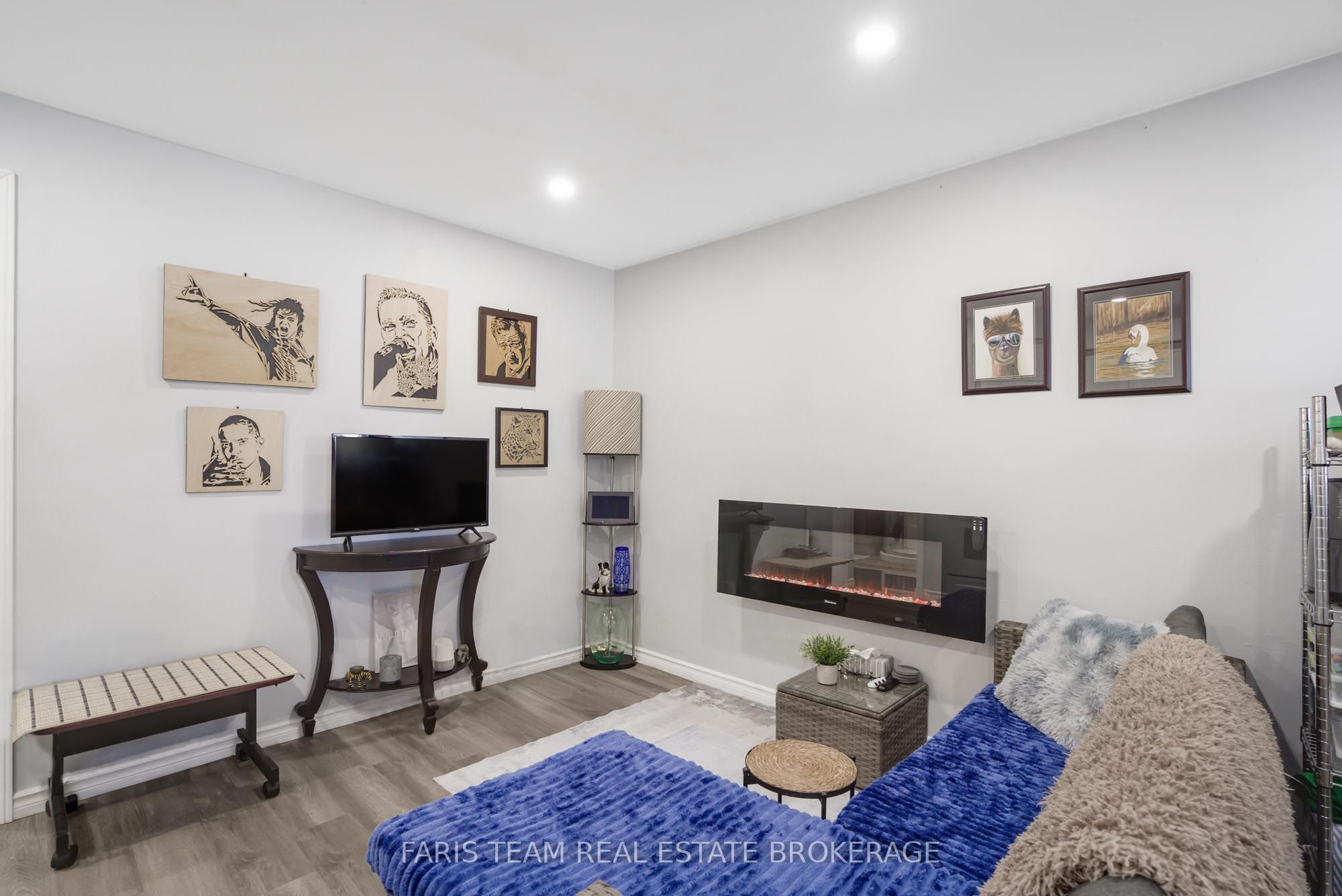 179 John Street Property Photo 23