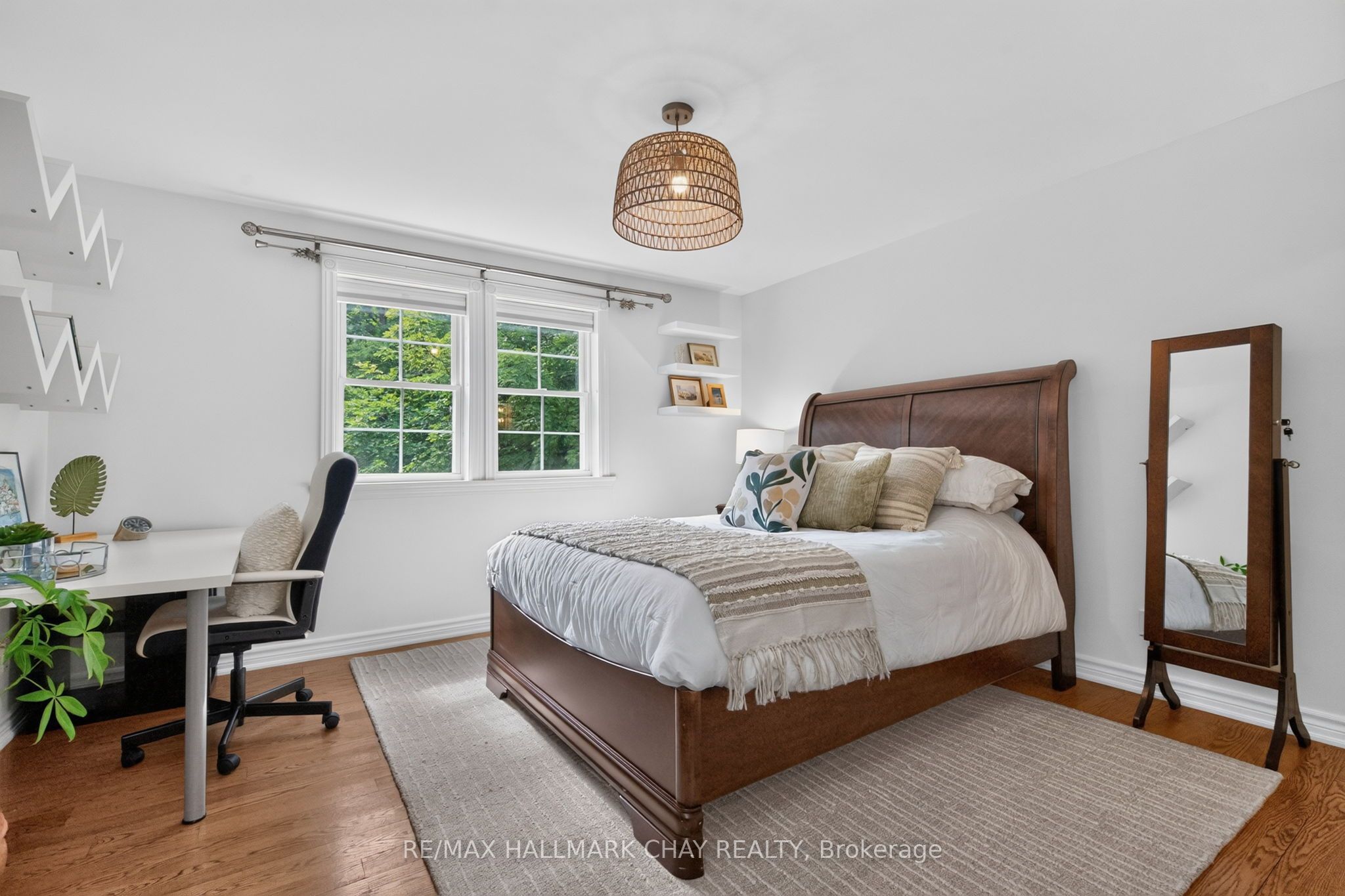 18 Pine Lane Property Photo 31