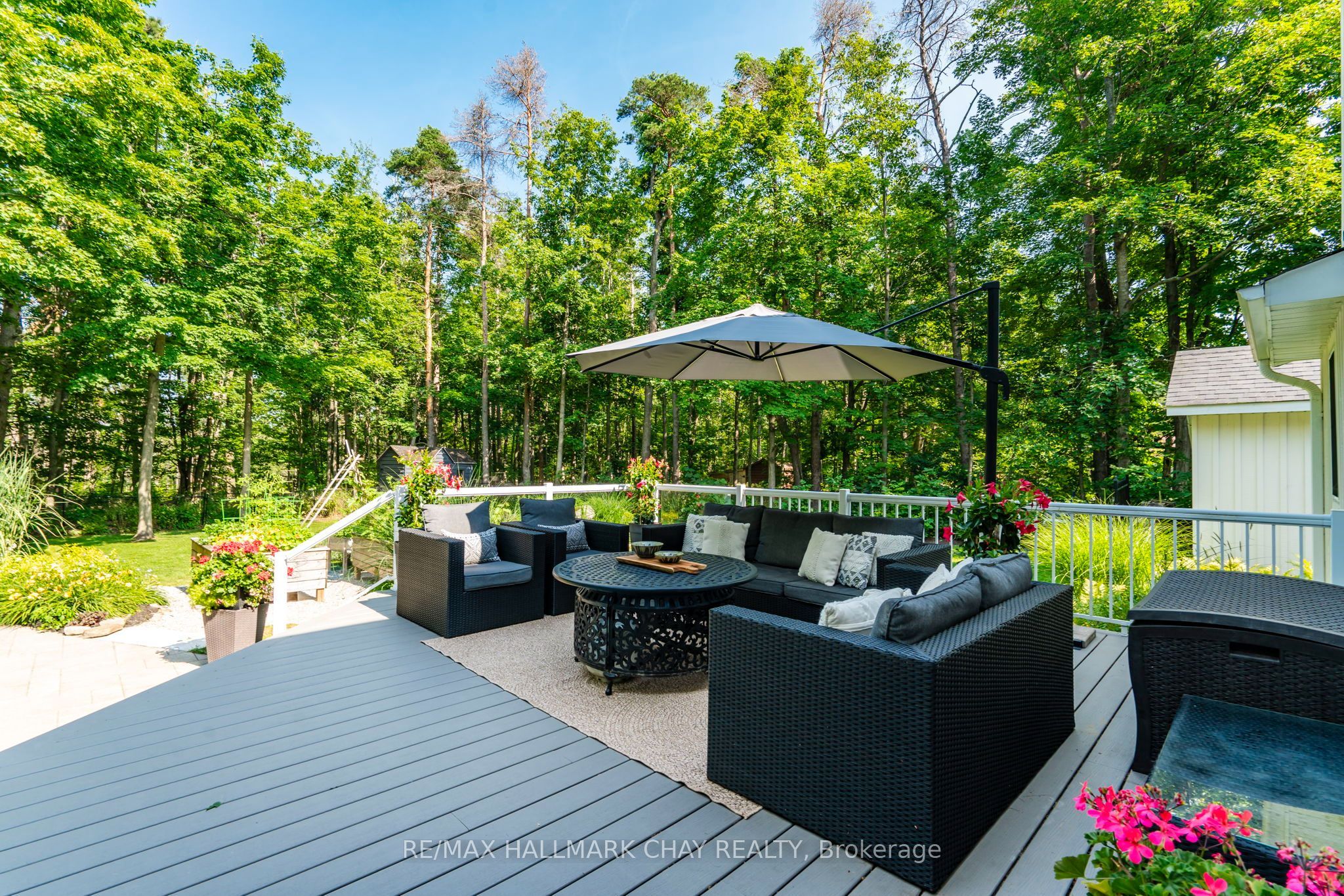 18 Pine Lane Property Photo 44