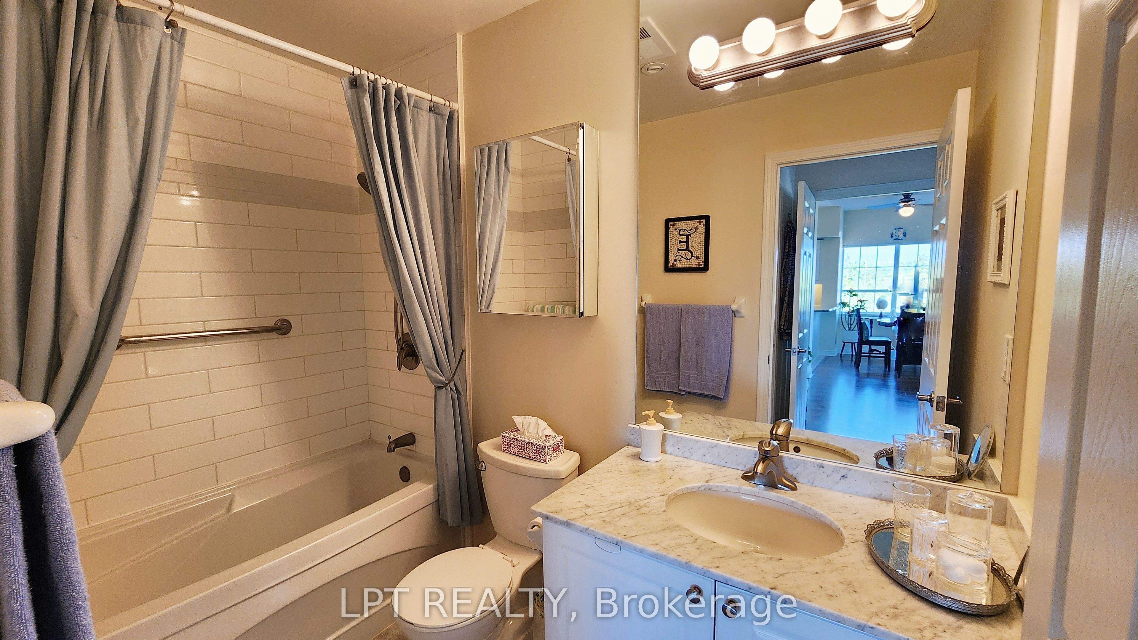 354 Atherley Road 303 Property Photo 15
