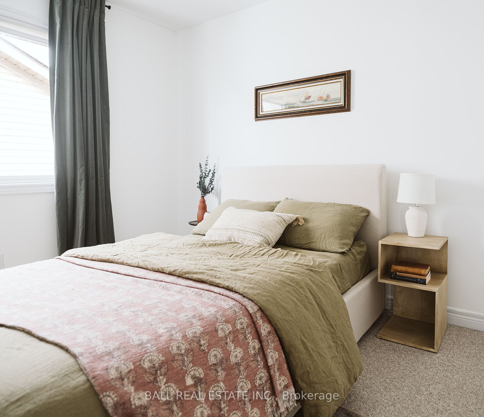 66 Highlands Crescent Property Photo 33