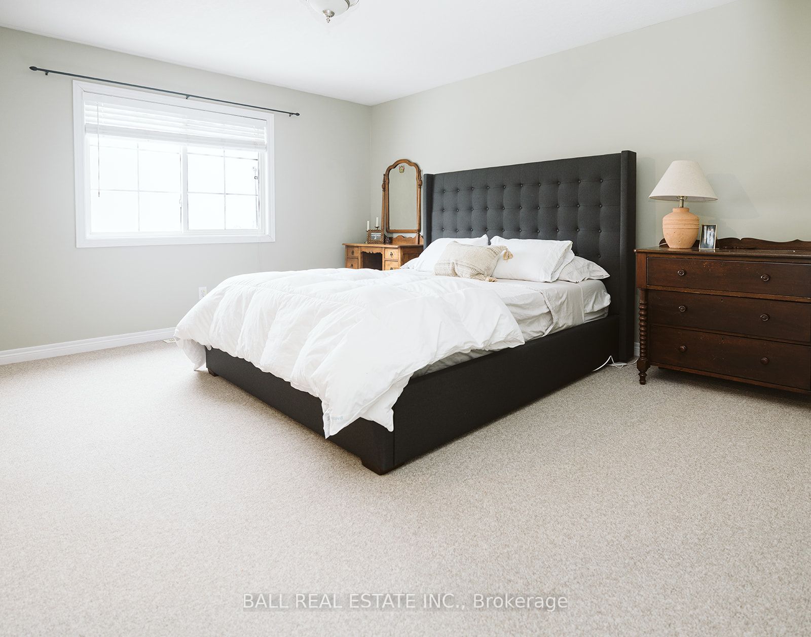 66 Highlands Crescent Property Photo 37