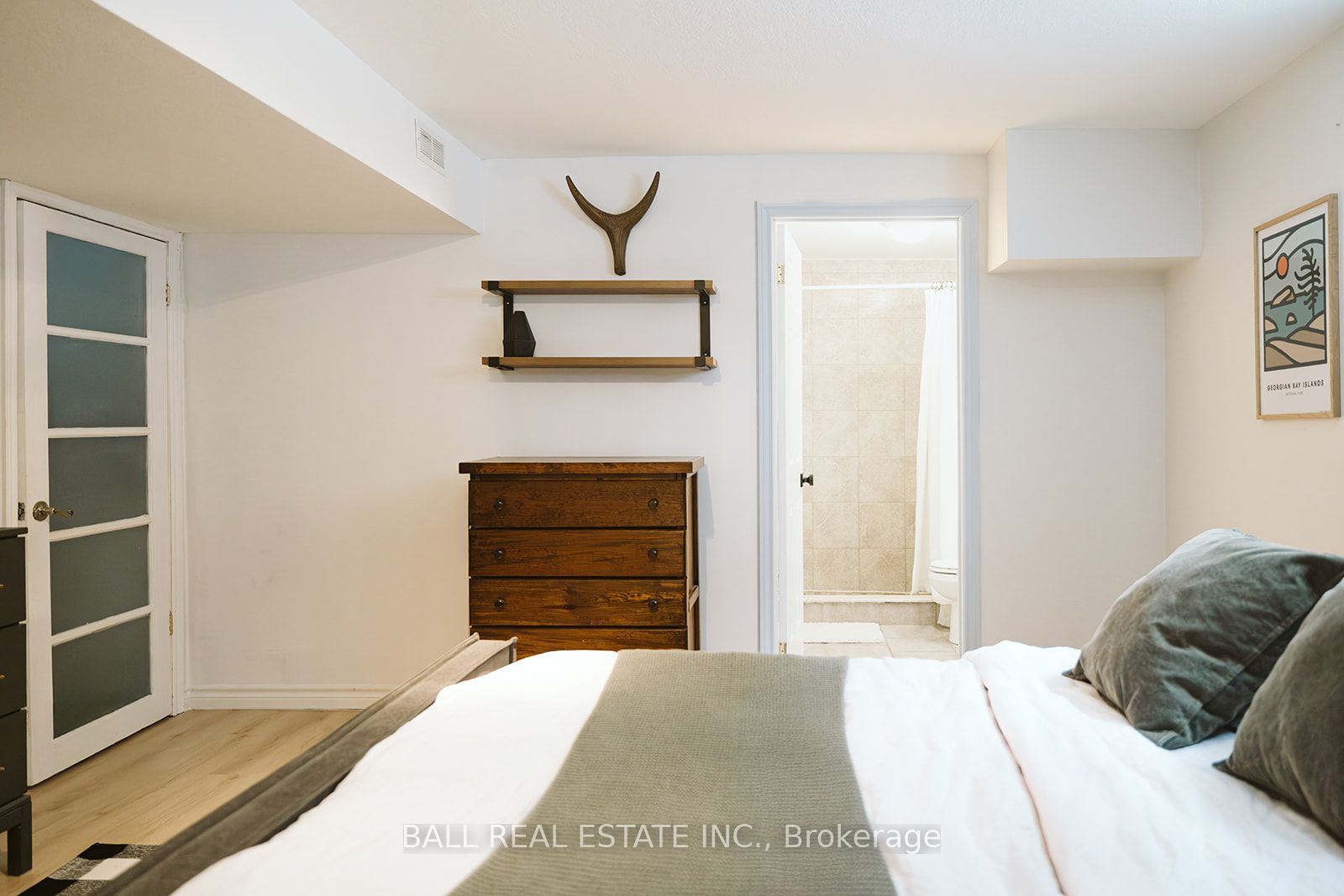 66 Highlands Crescent Property Photo 46