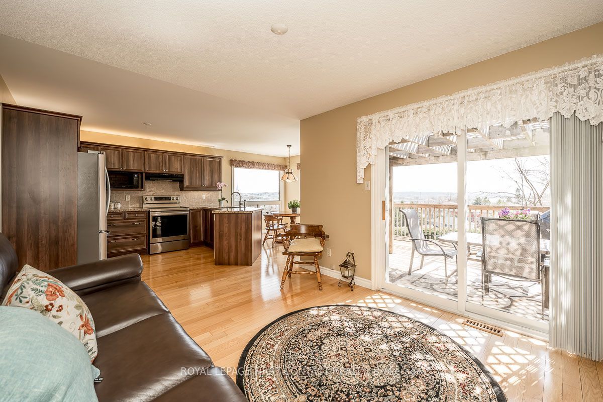 35 Gibbon Drive Property Photo 10