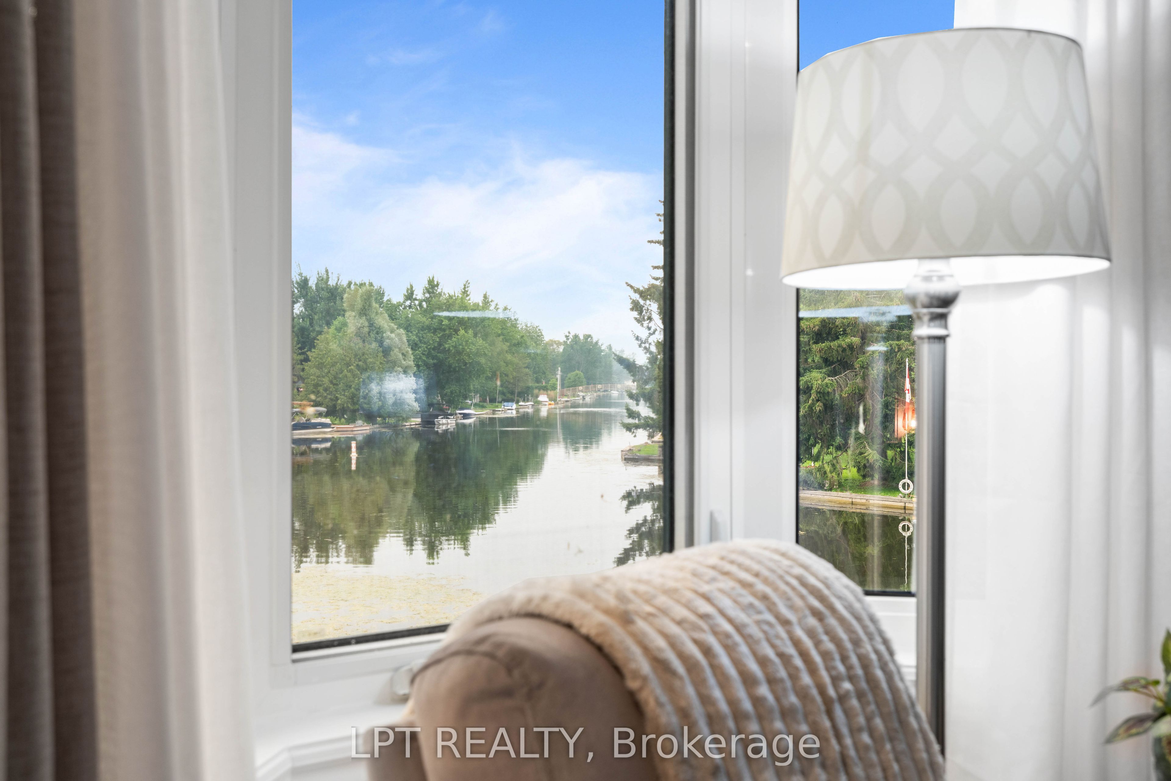 30 Laguna Parkway 1 Property Photo 25