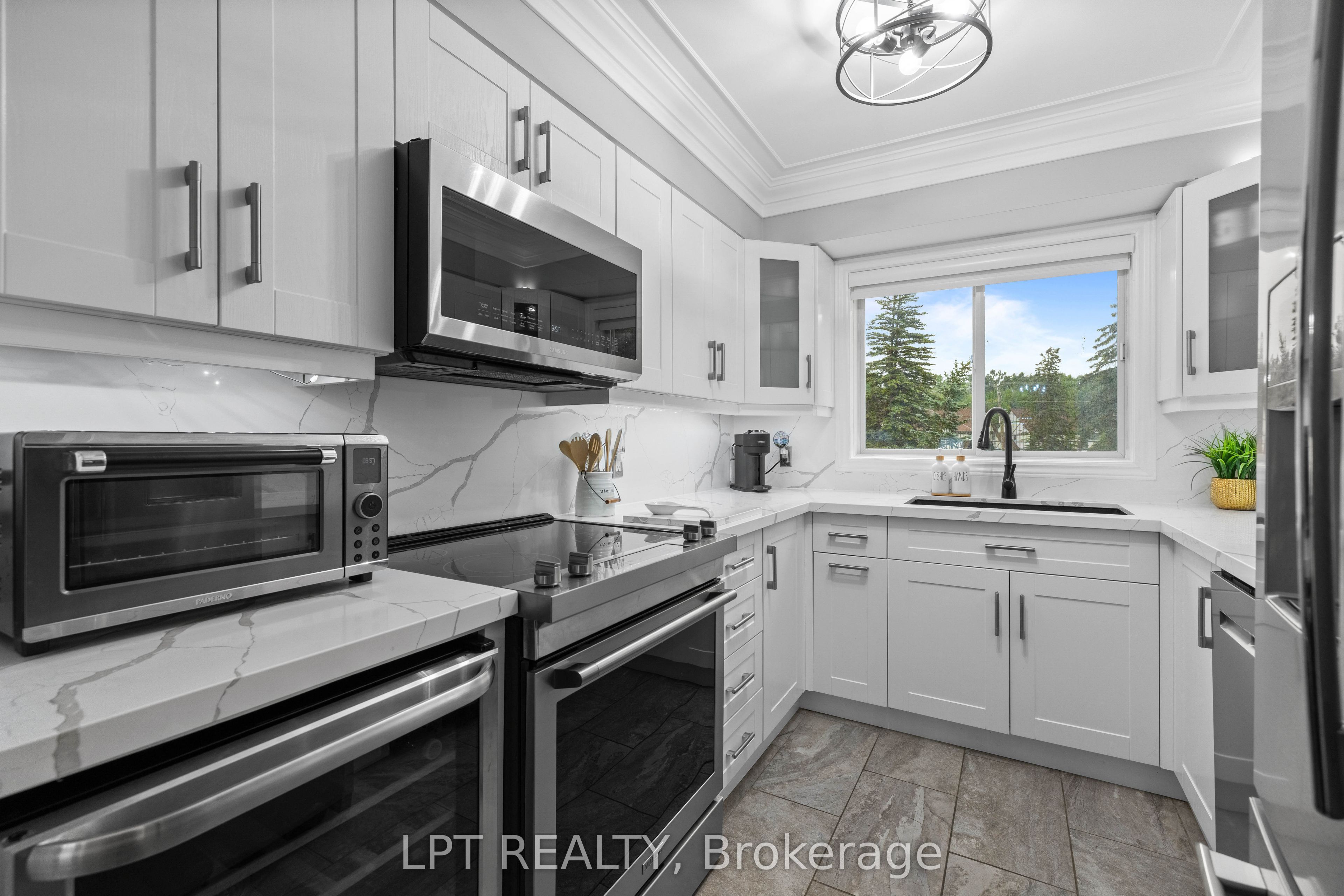 30 Laguna Parkway 1 Property Photo 28