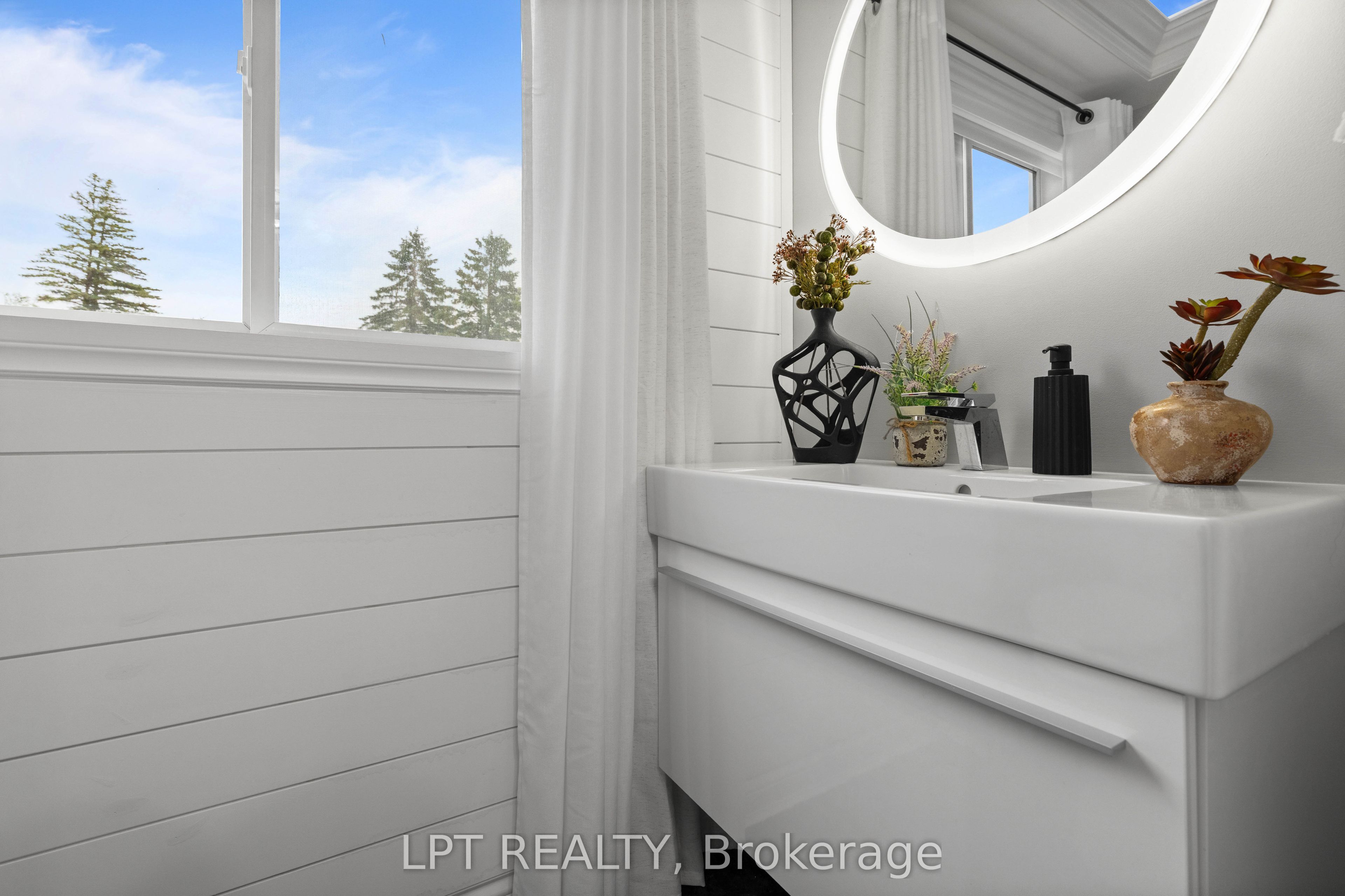30 Laguna Parkway 1 Property Photo 31