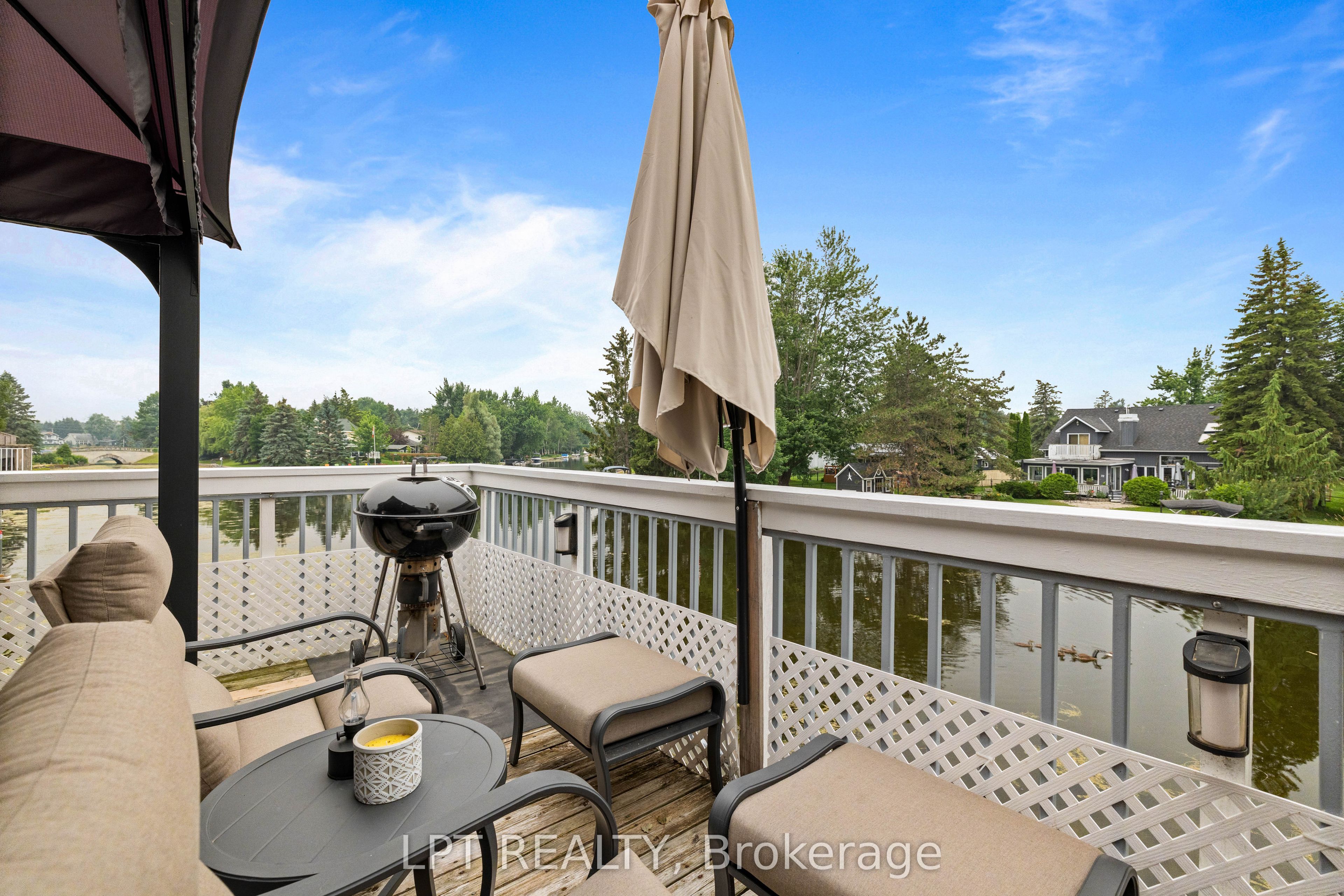30 Laguna Parkway 1 Property Photo 33