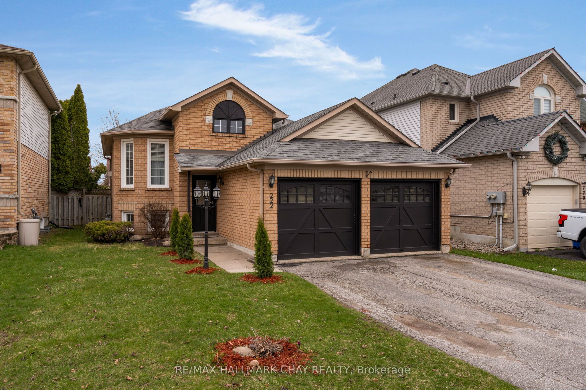 222 Wessenger Drive Property Photo 1