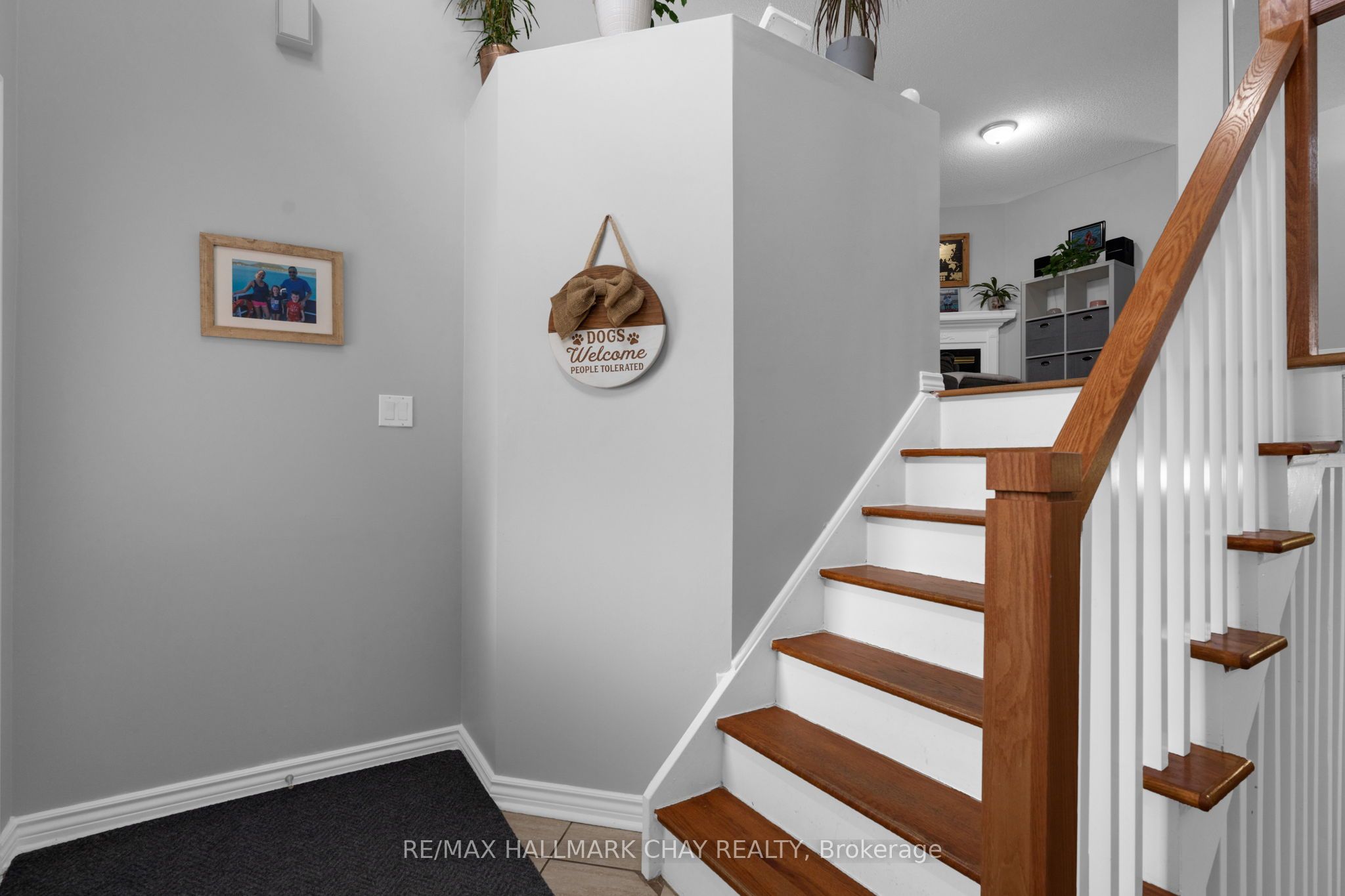 222 Wessenger Drive Property Photo 4