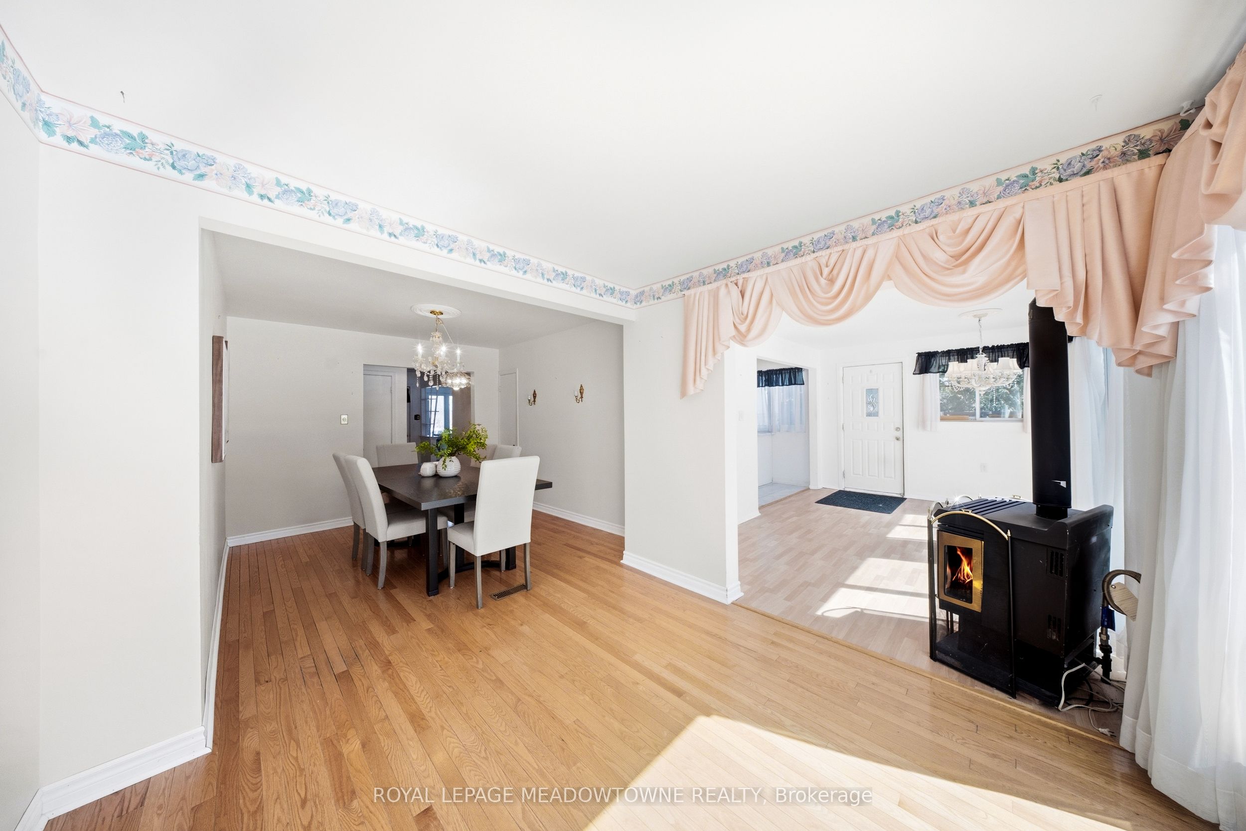 209 Cliff Road Property Photo 17