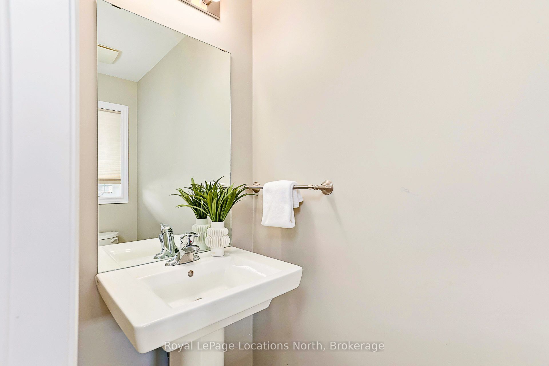 88 Robertson Street Property Photo 14