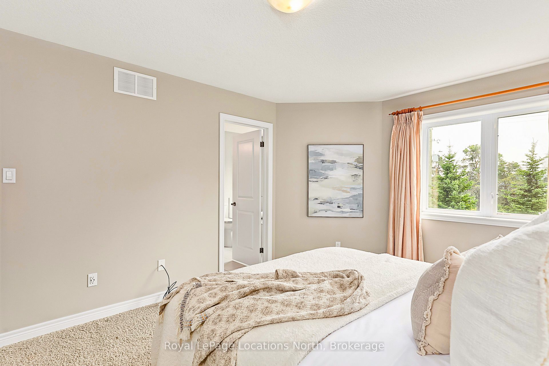 88 Robertson Street Property Photo 19