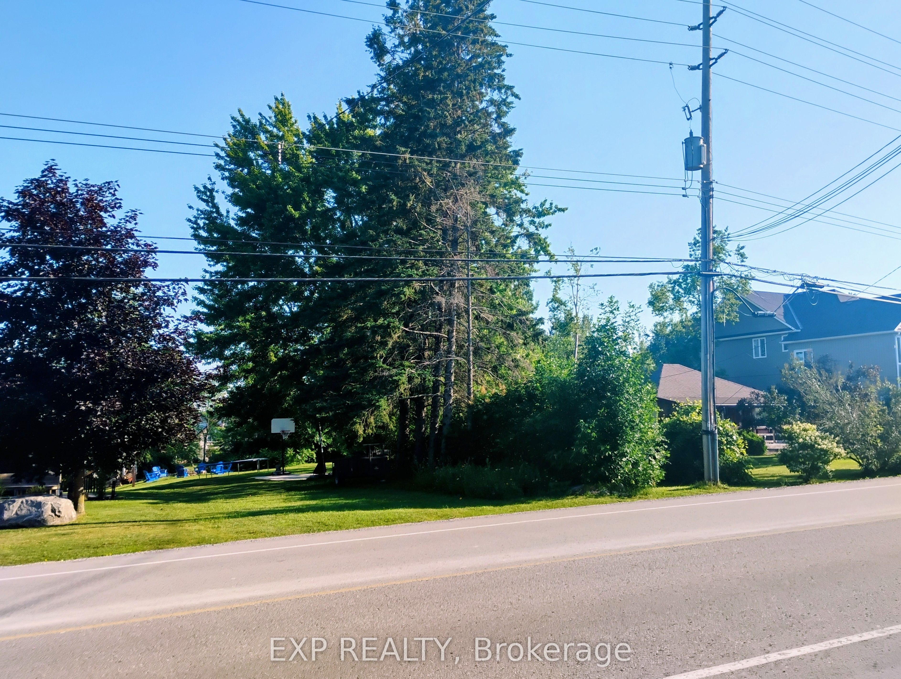 94 Simcoe Road Property Photo 3