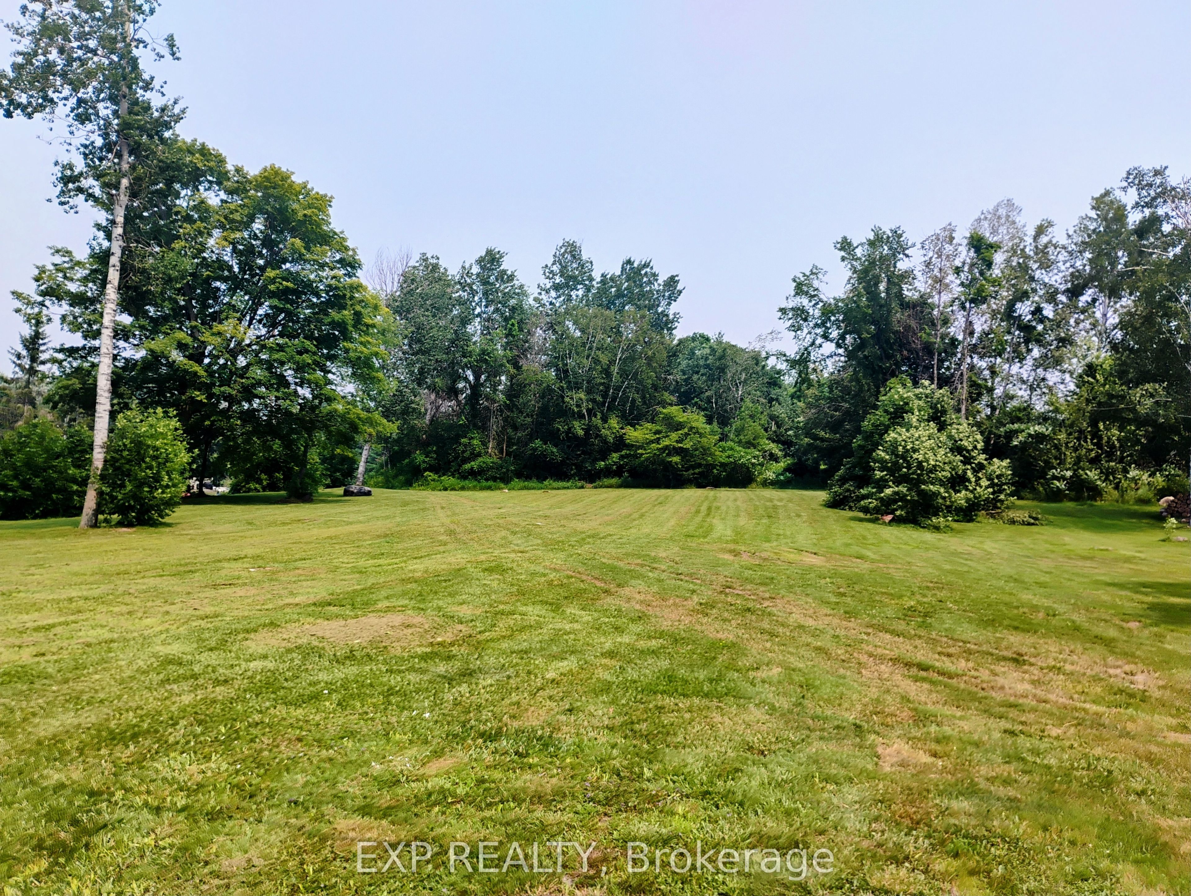 94 Simcoe Road Property Photo 10