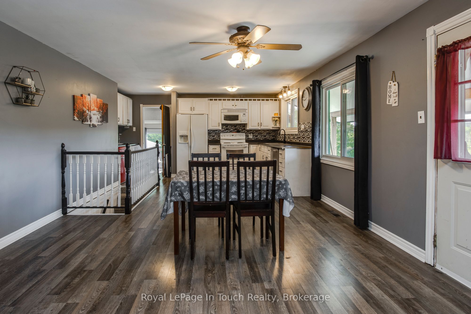 477 Murray Road Property Photo 5