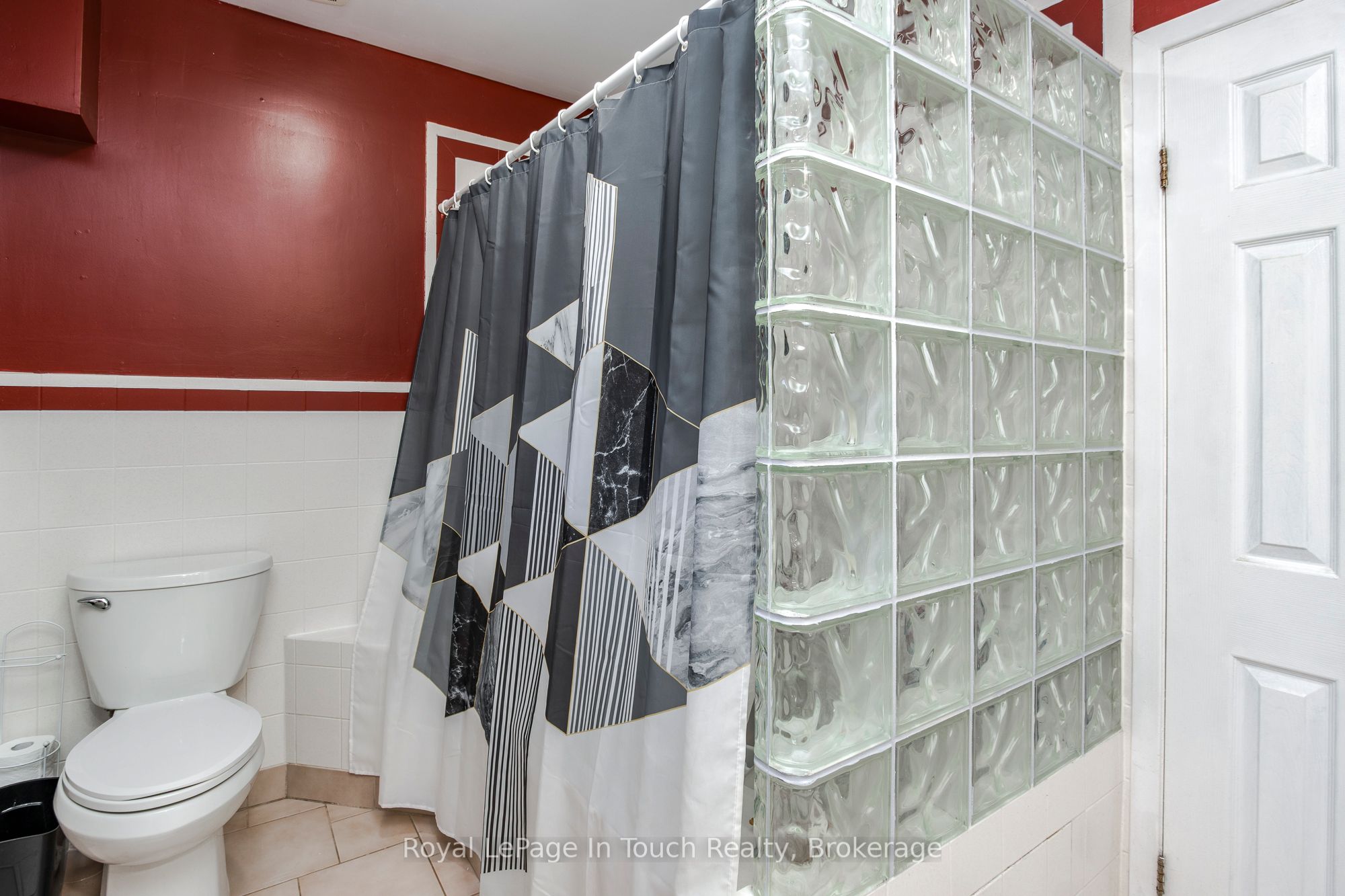 477 Murray Road Property Photo 16