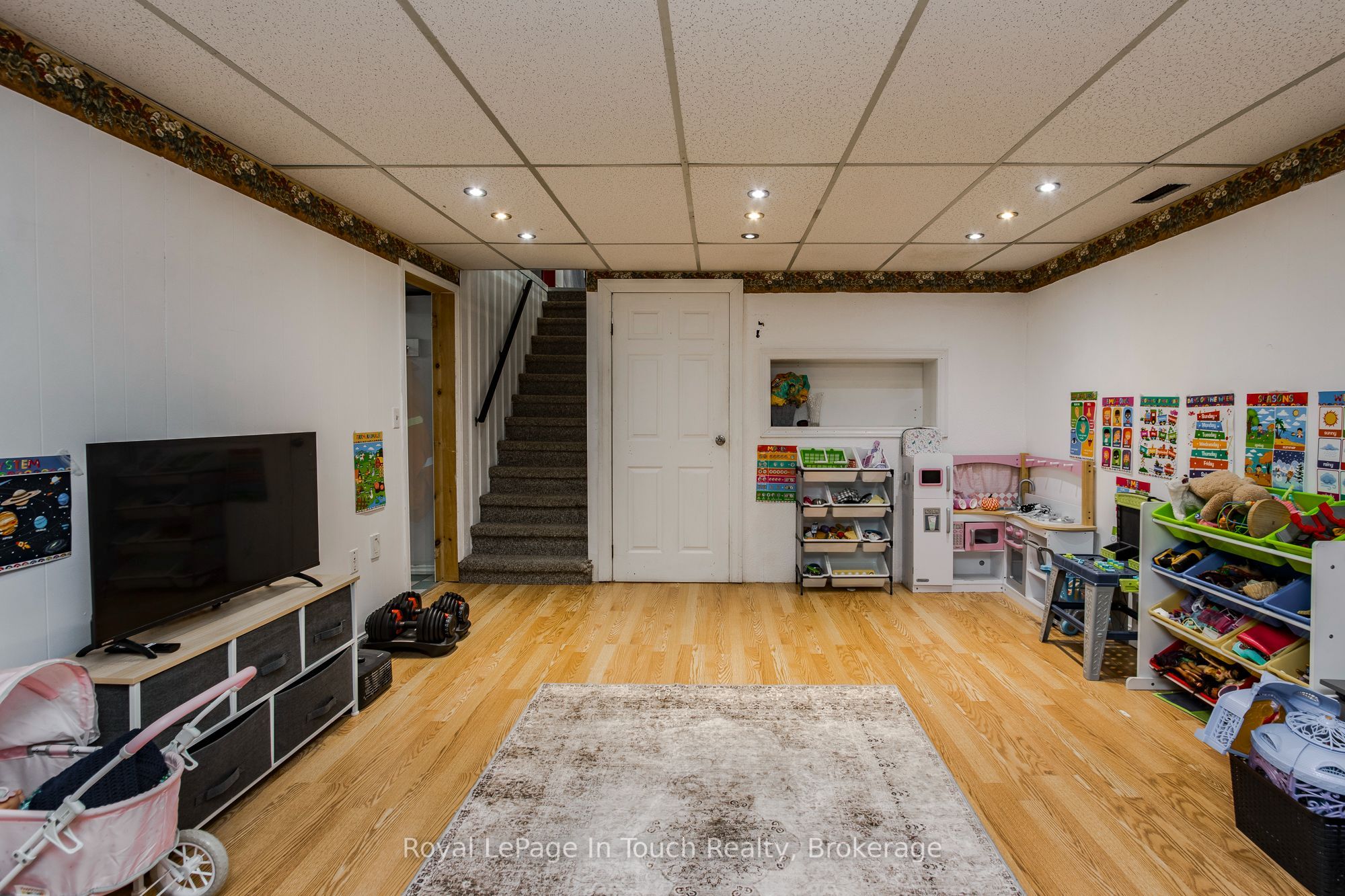 477 Murray Road Property Photo 18