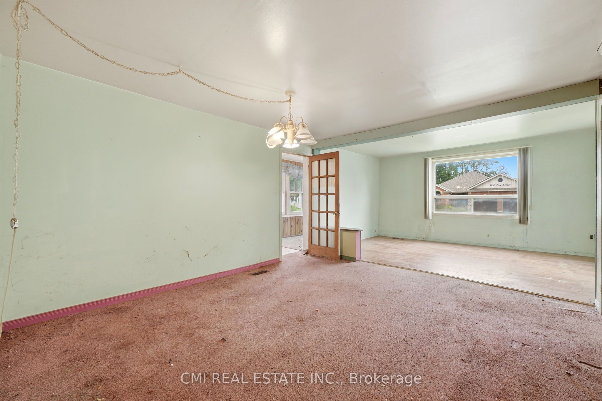 117 Fox Street Property Photo 10