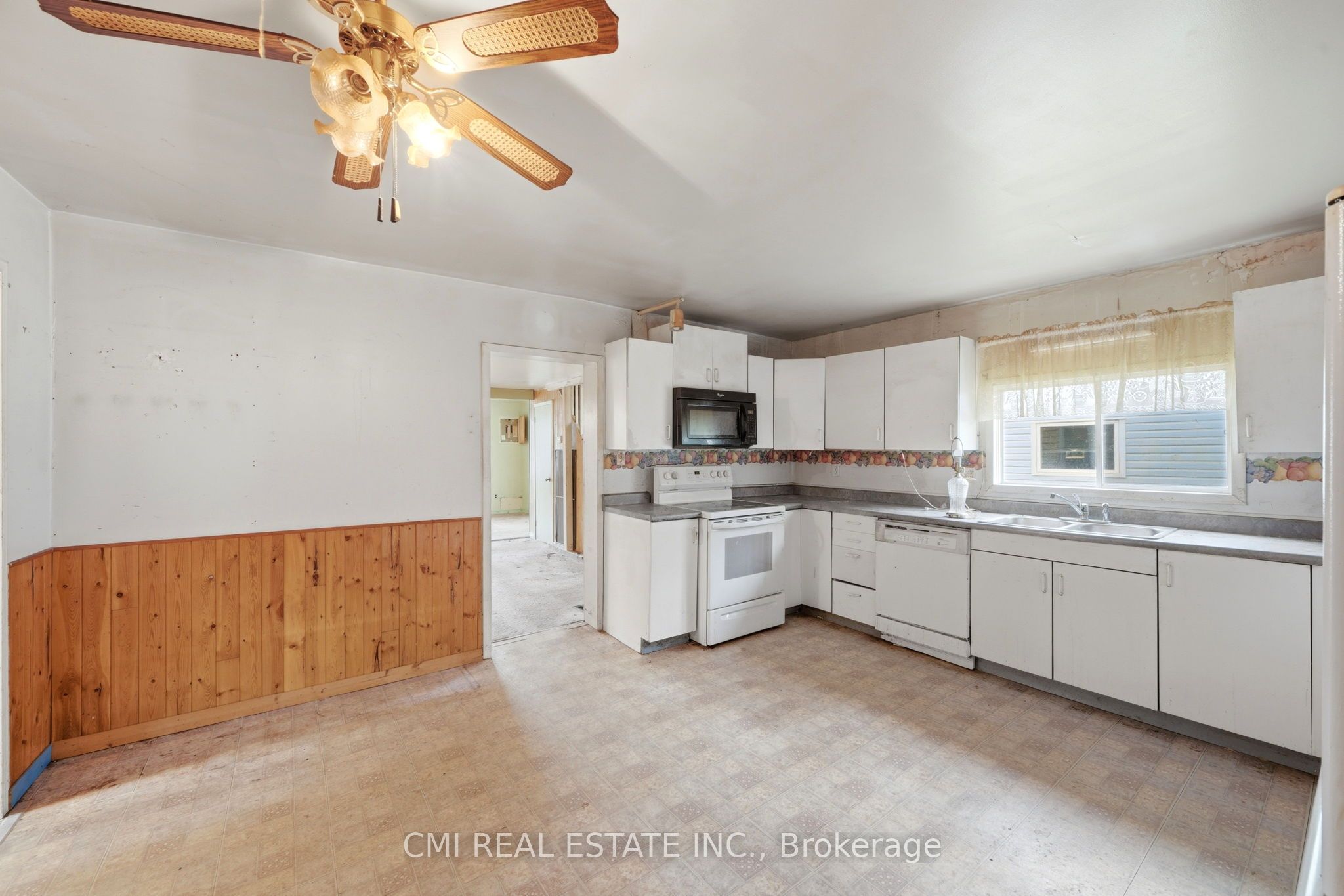 117 Fox Street Property Photo 14