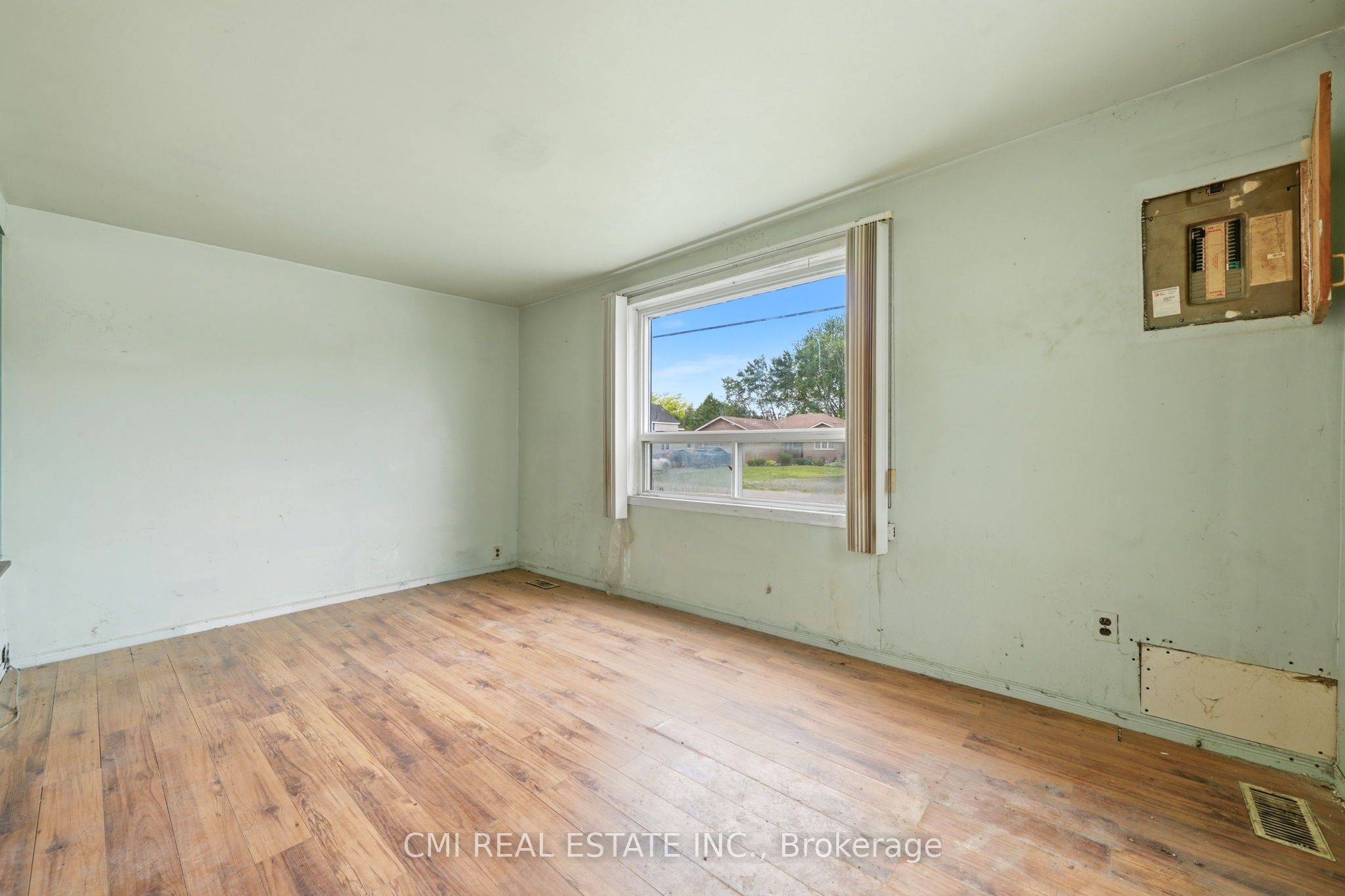 117 Fox Street Property Photo 17