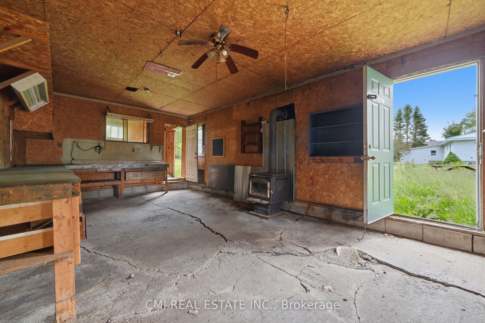 117 Fox Street Property Photo 38