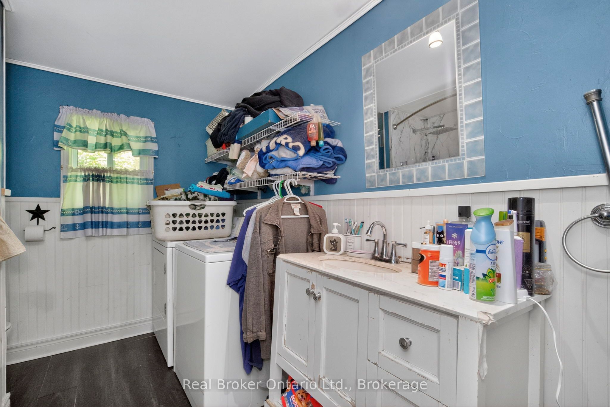 5263 Elliott Side Road 48 Property Photo 17