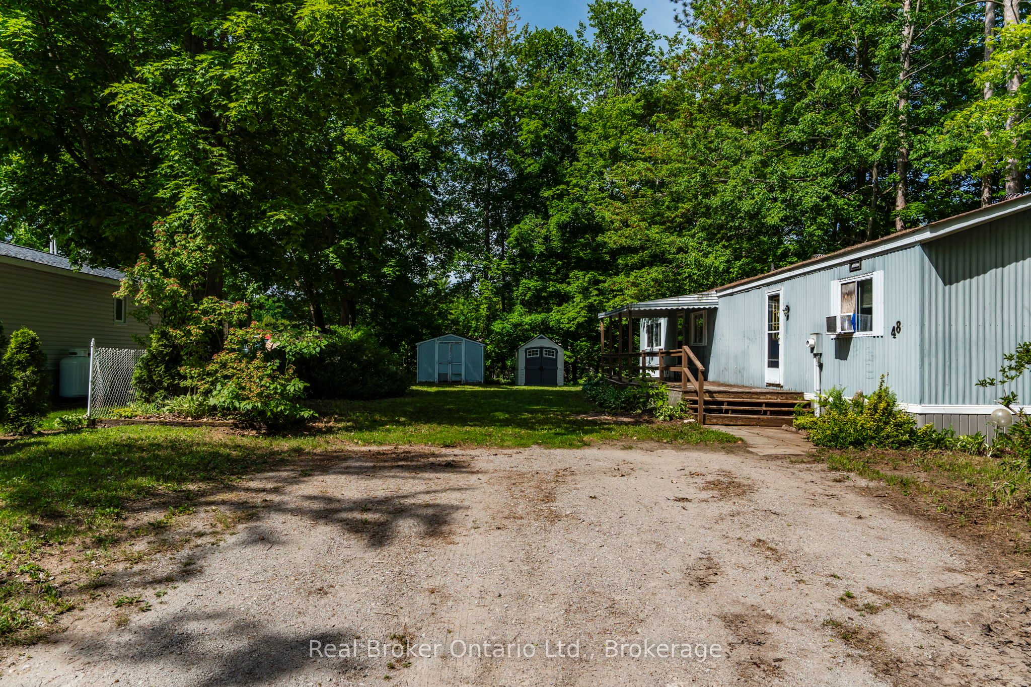 5263 Elliott Side Road 48 Property Photo 19