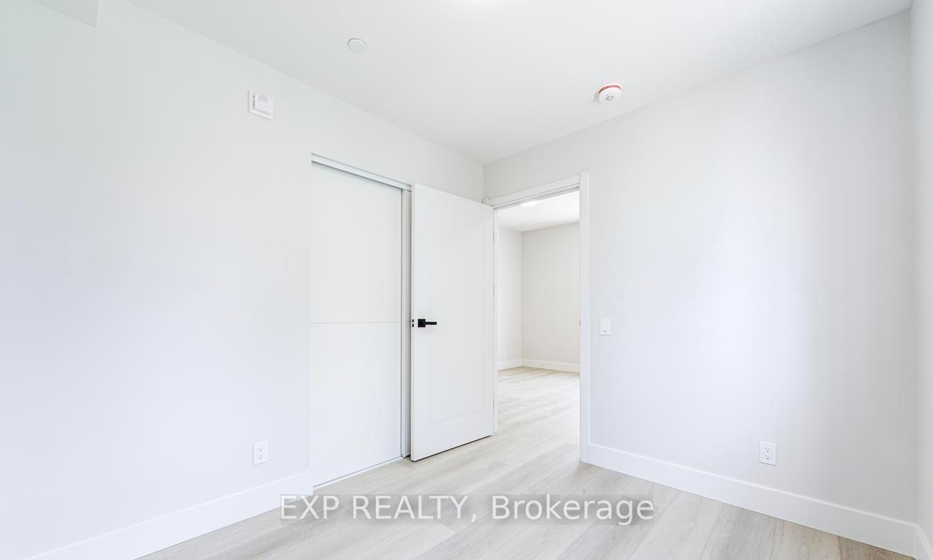145 Clapperton Street 304 Property Photo 12