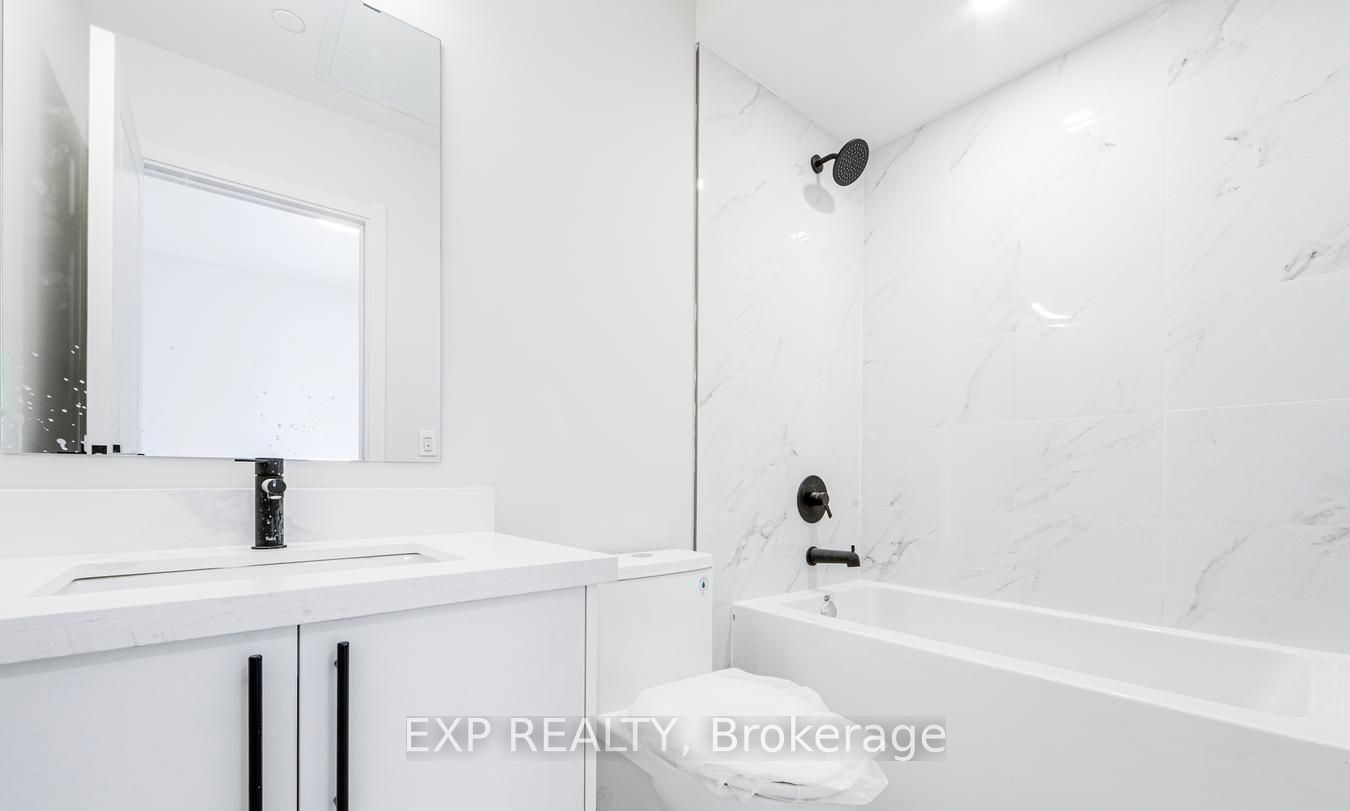 145 Clapperton Street 304 Property Photo 15
